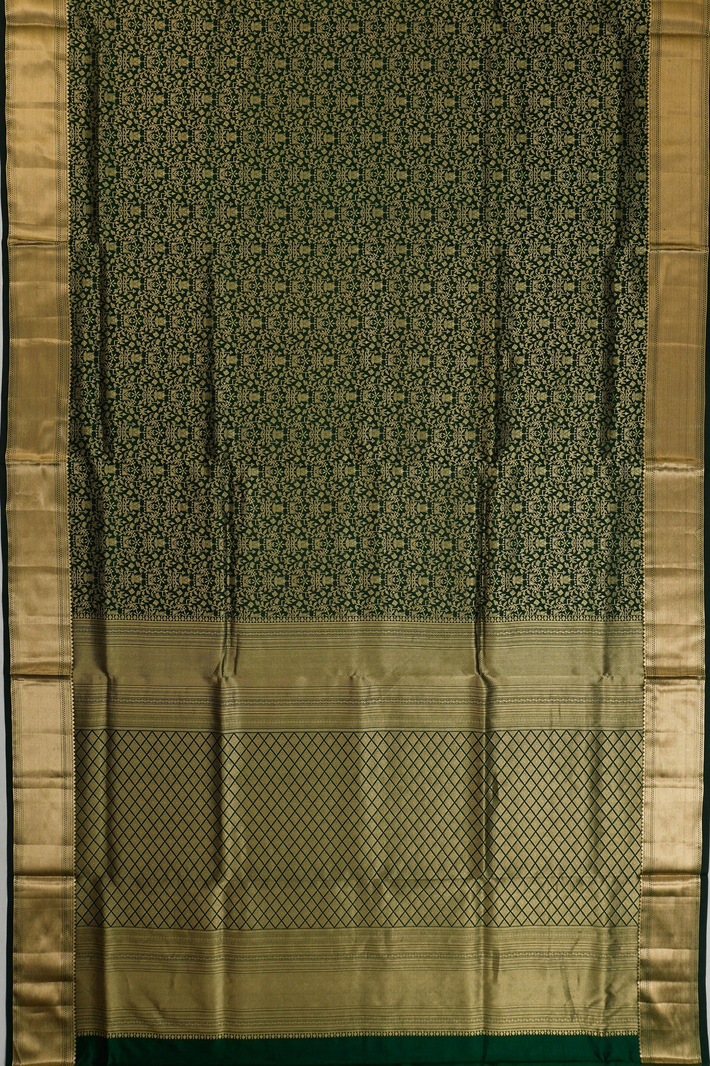 Taranga Kanchi Silk Brocade Bottle Green Saree