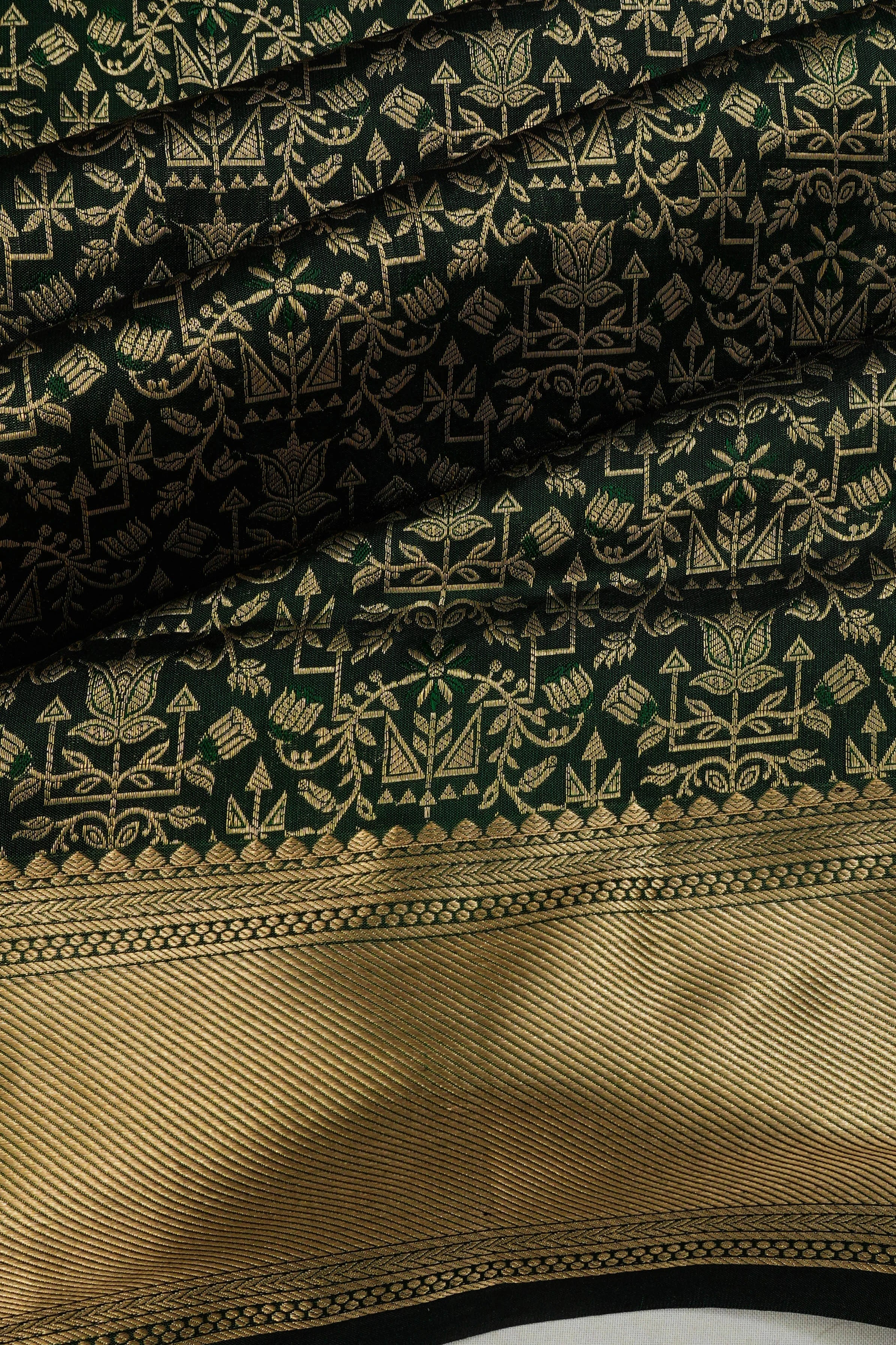 Taranga Kanchi Silk Brocade Bottle Green Saree