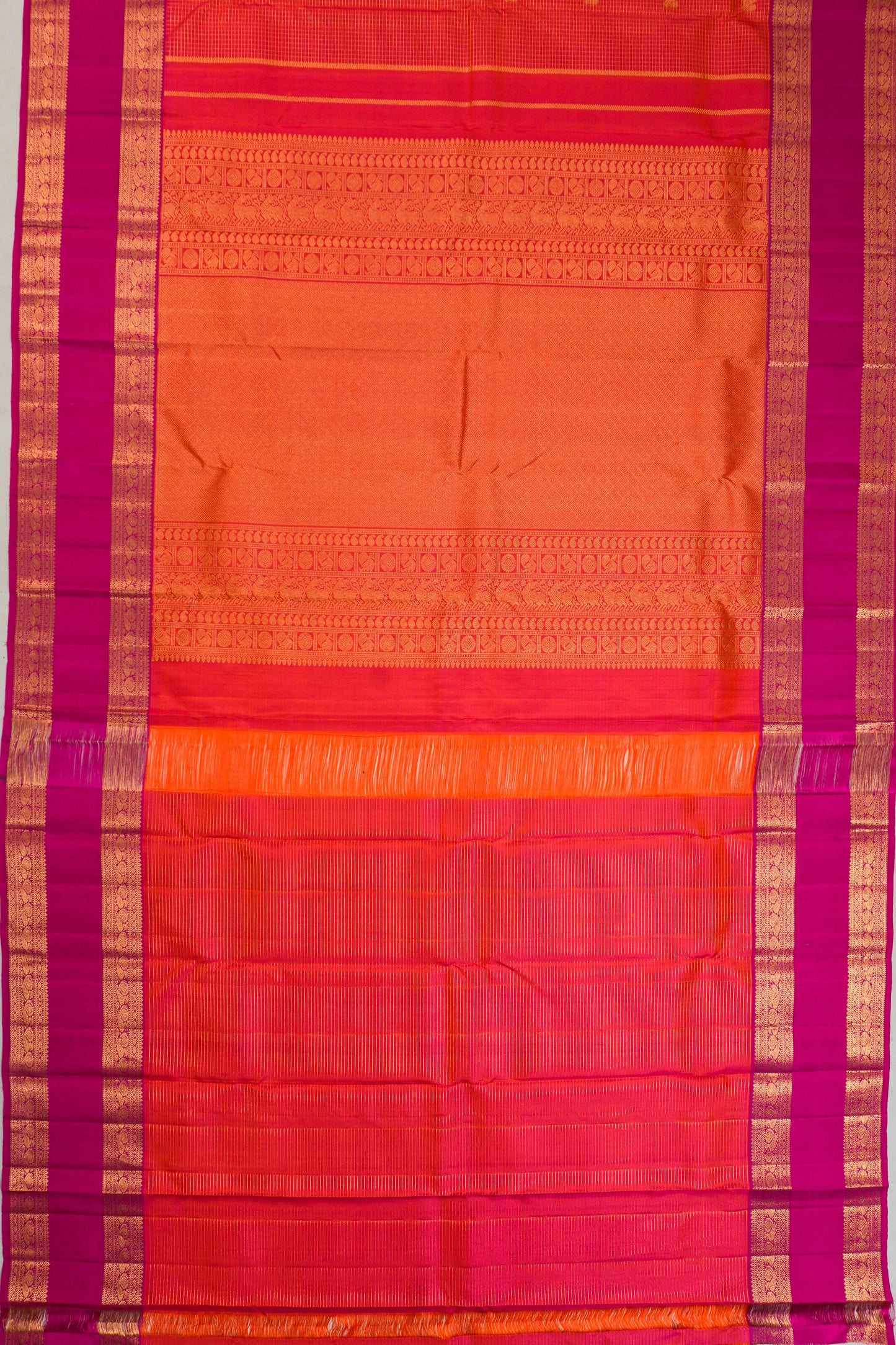Venkatagiri Silk Checks And Butta Dual Tone Pink Saree With Rettai Pettu Border