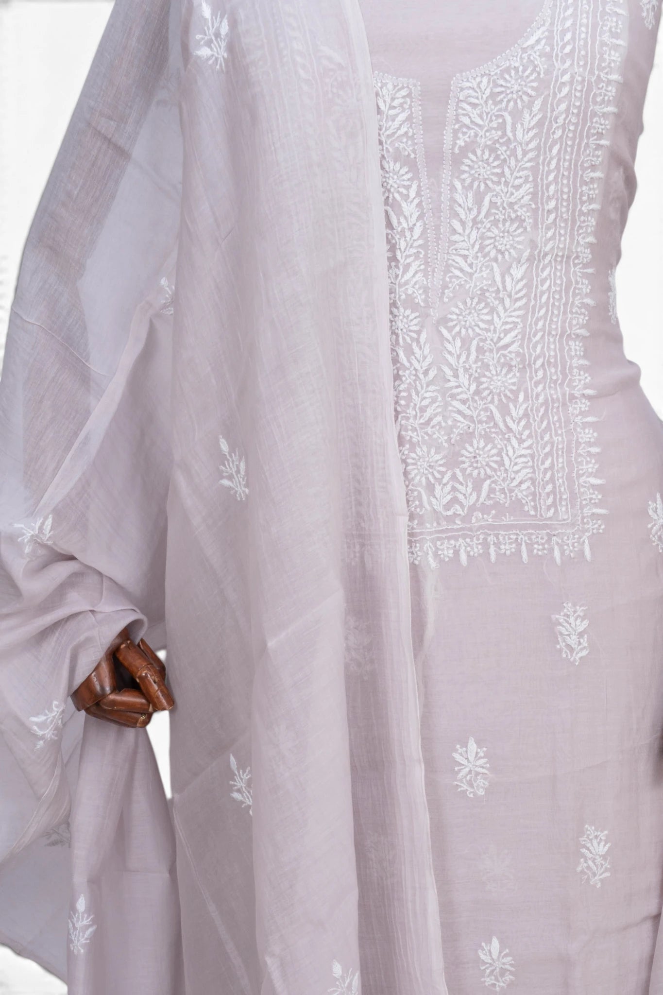 Mul Cotton Embroidery Lavender Salwar Suit Set