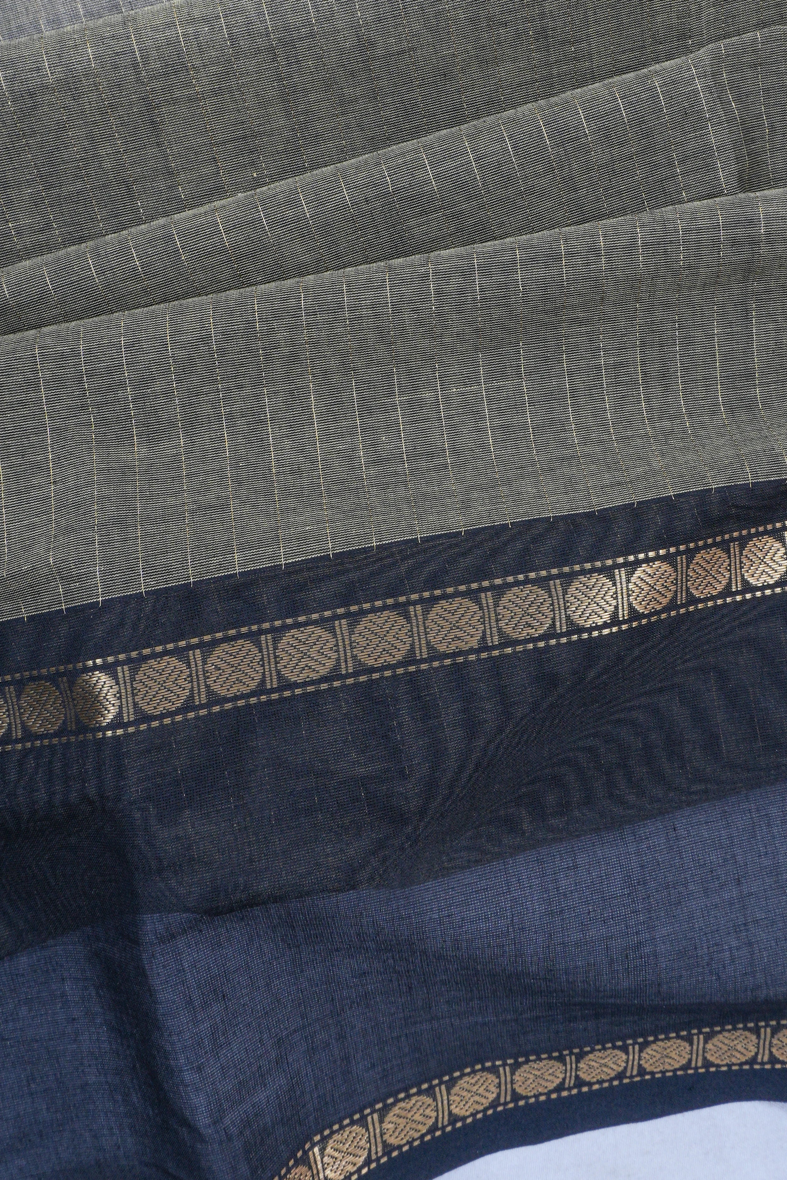 Chettinad Cotton Lines Grey Saree