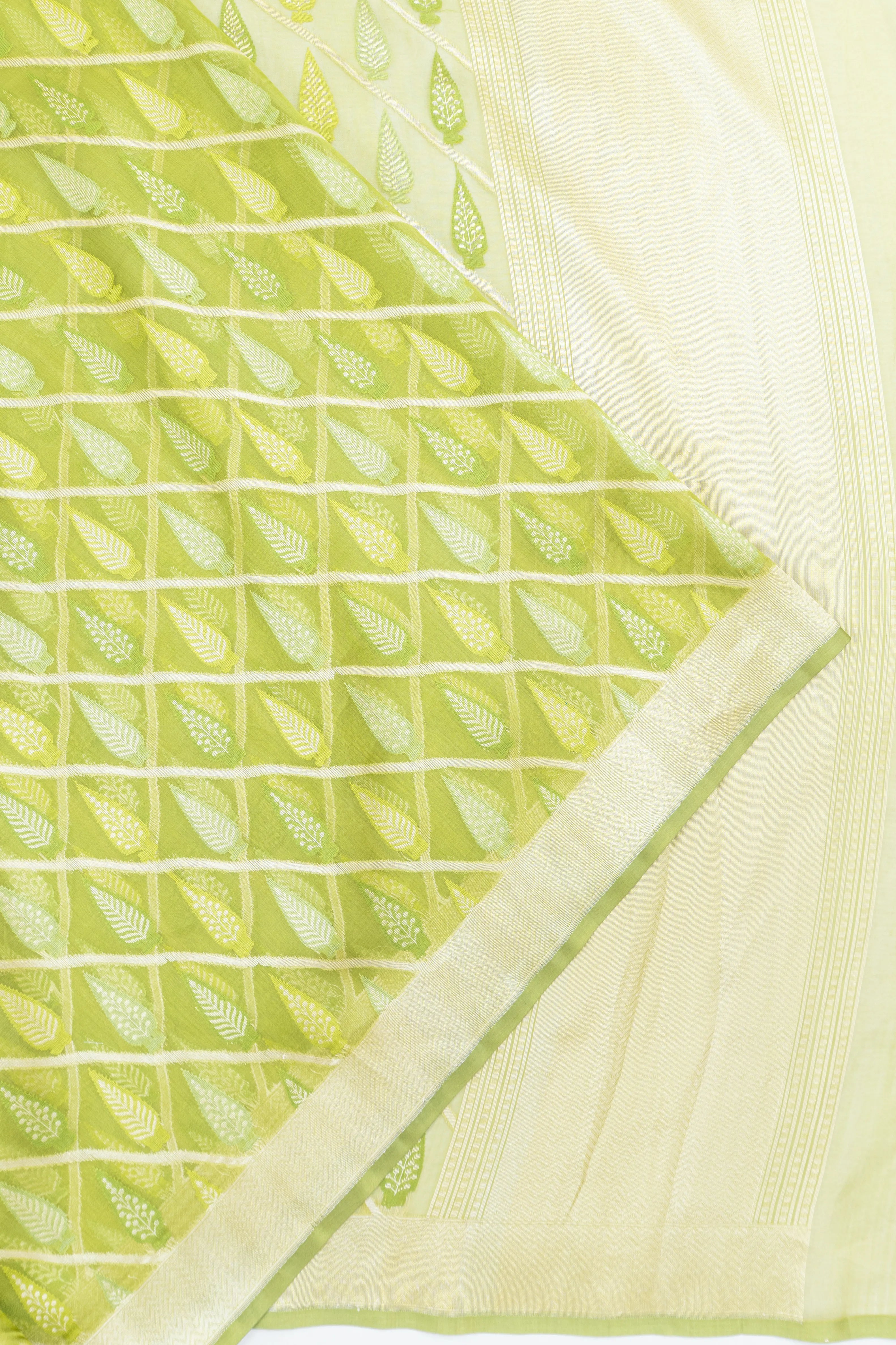 Banarasi Kora Organza Brocade Green Saree