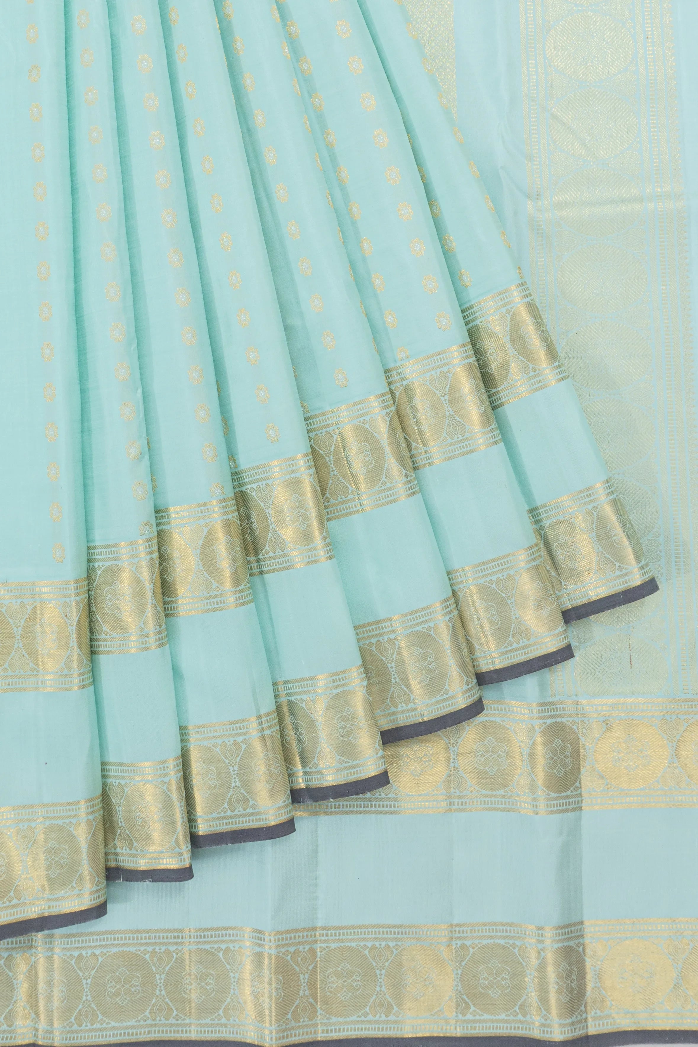Kanchipuram Silk Butta Pastel Blue Saree With Rettai Pettu Border