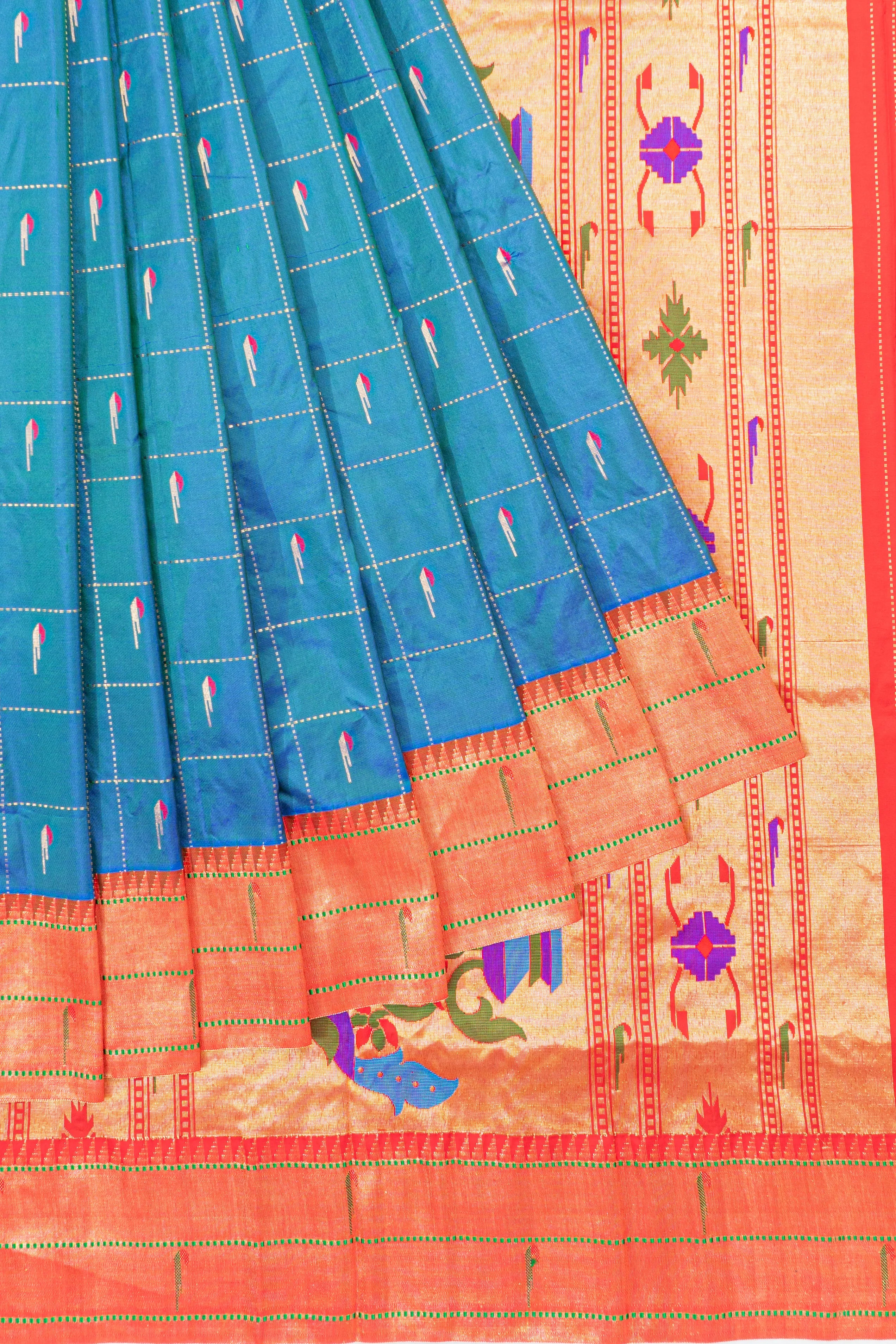 Muniya Silk Checks And Butta Blue Saree