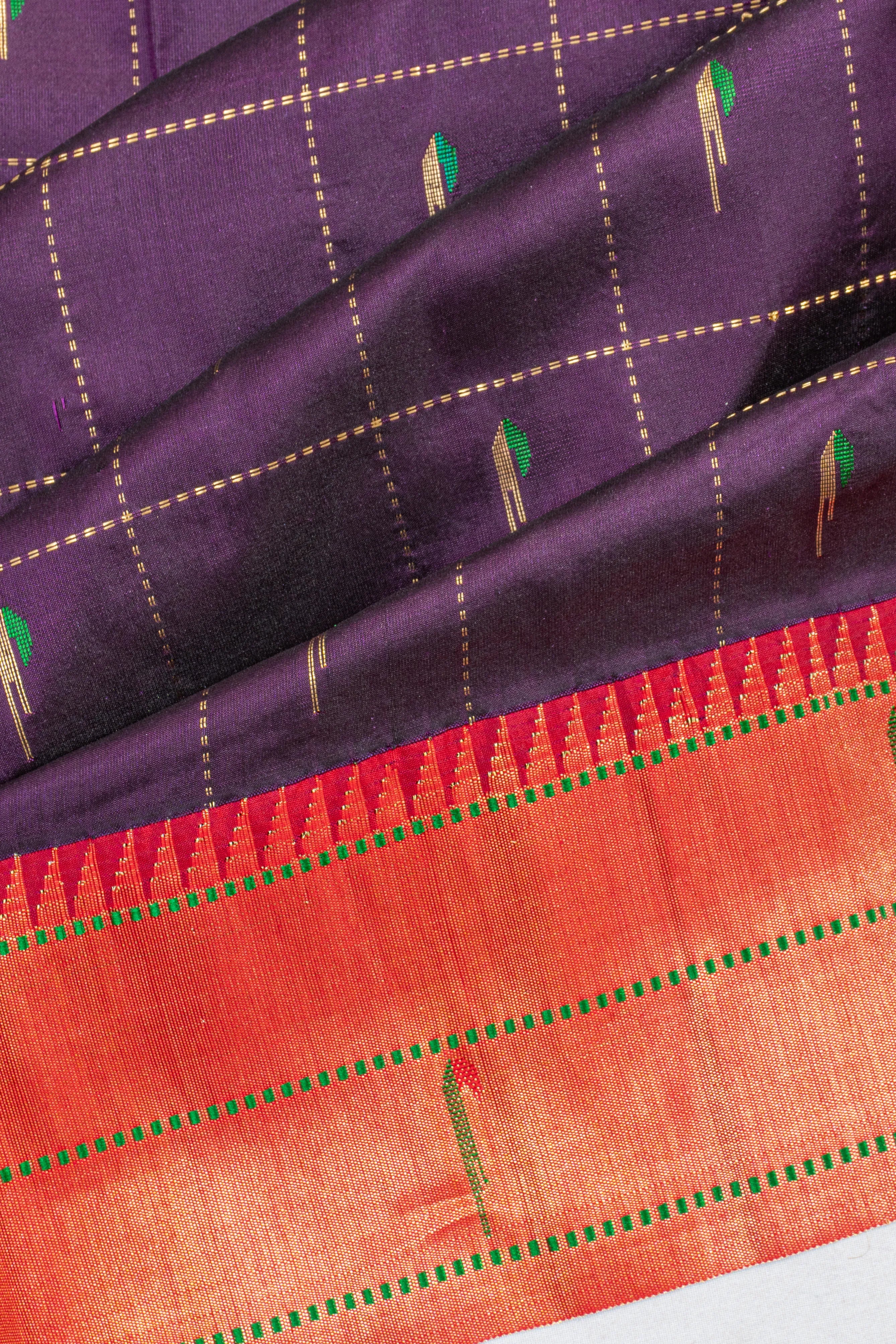 Muniya Silk Checks And Butta Purple Saree