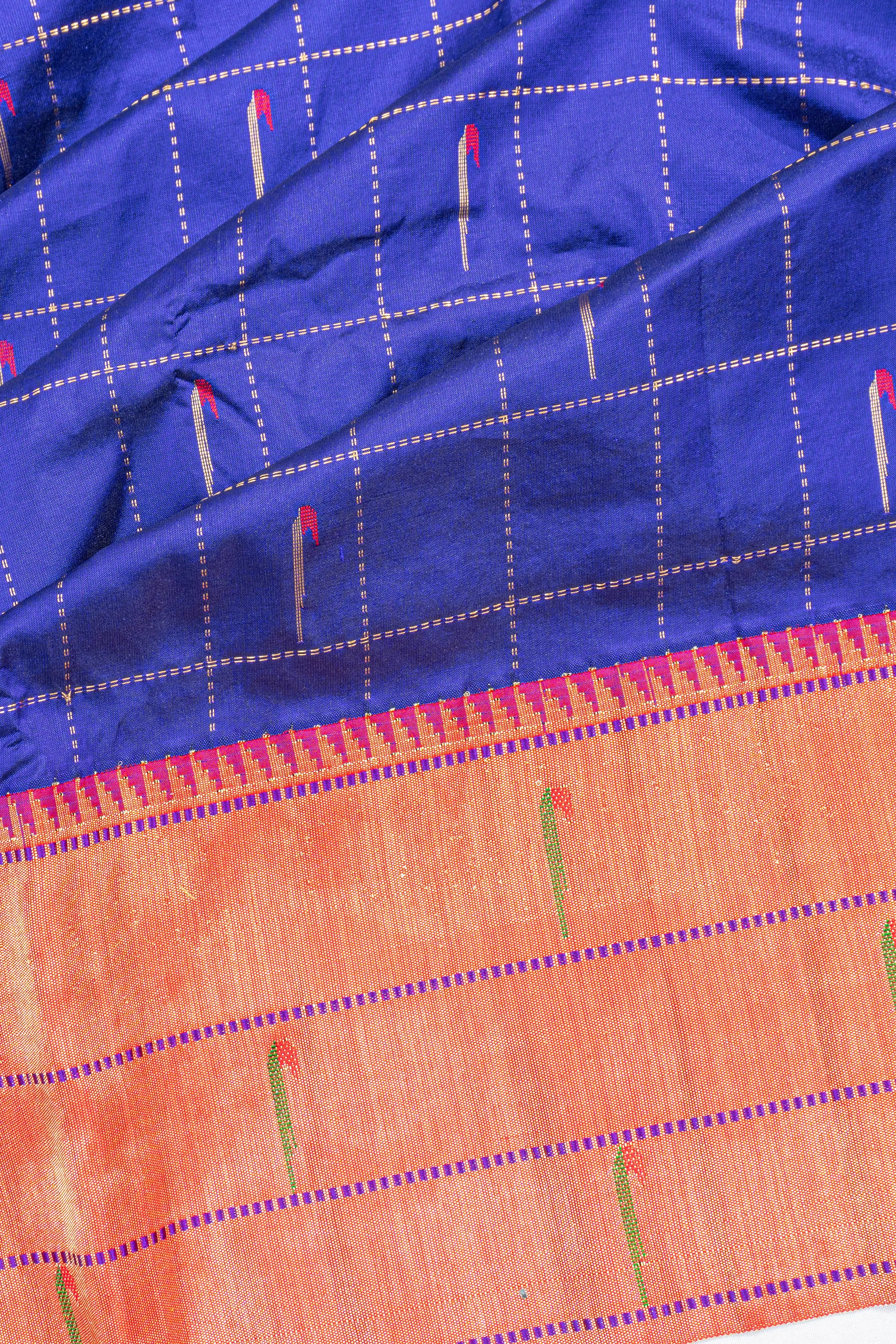 Muniya Silk Checks And Butta Royal Blue Saree