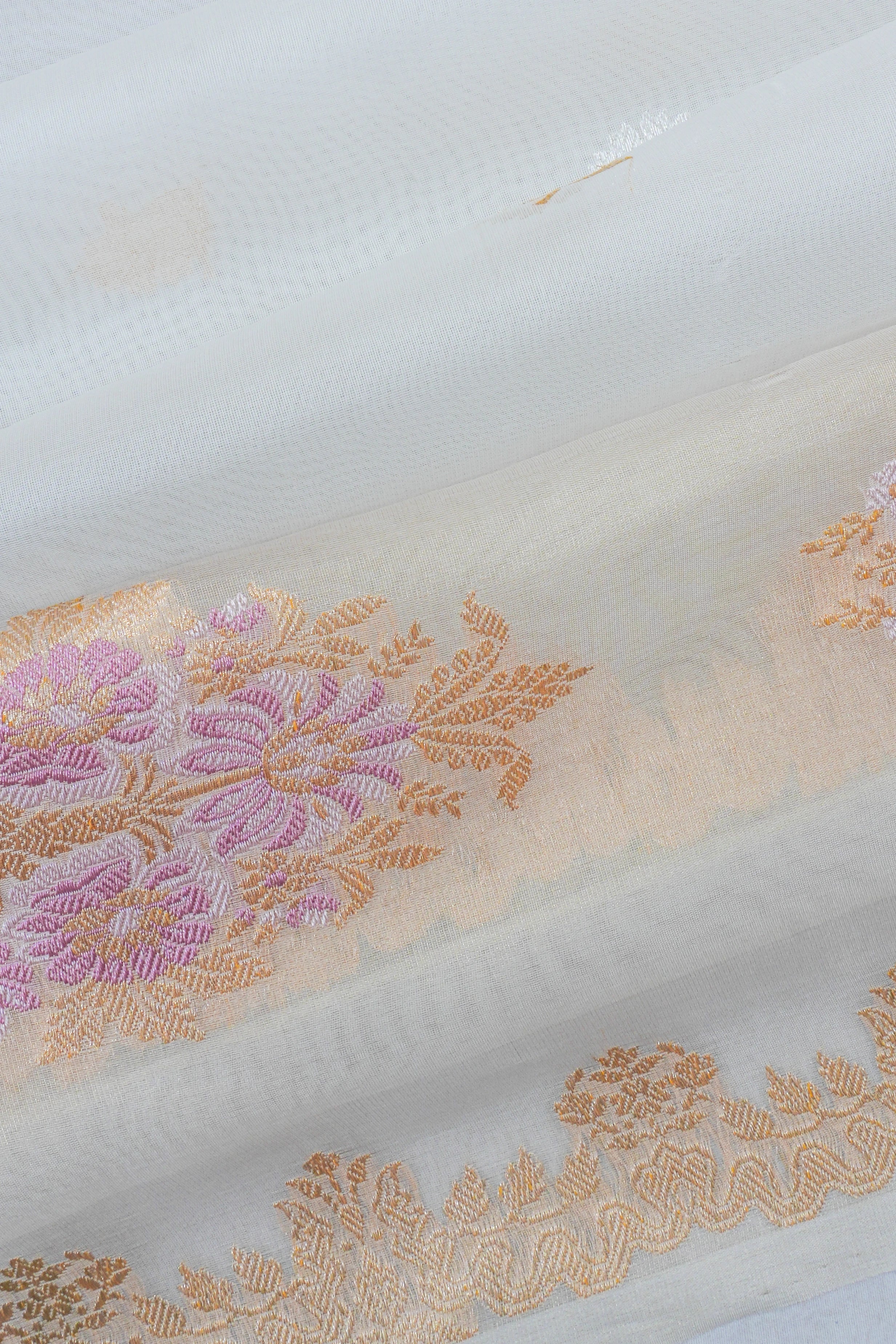 Banarasi Kora Organza Butta White Saree