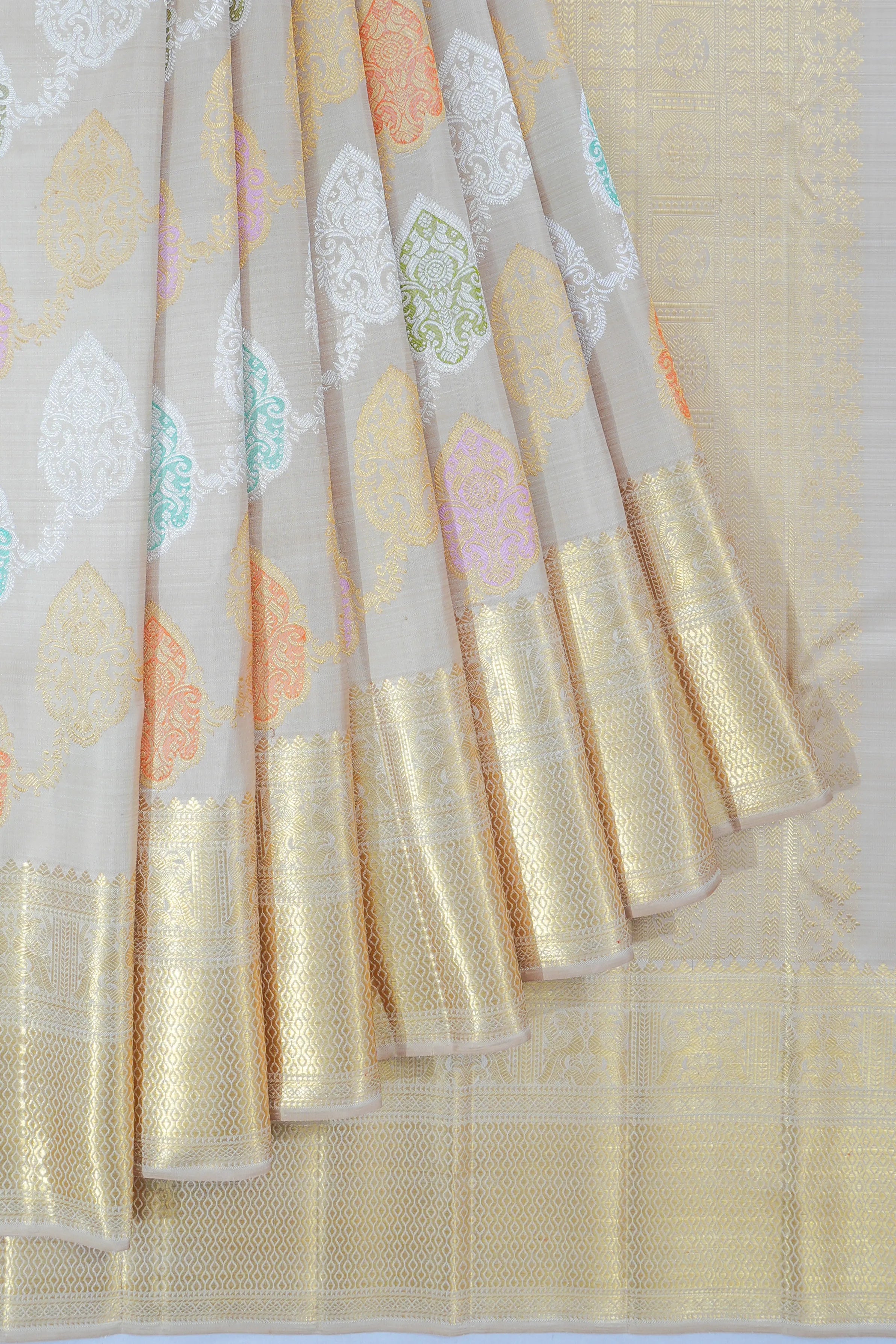 Kanchipuram Silk Meenakari Jaal Cream Saree