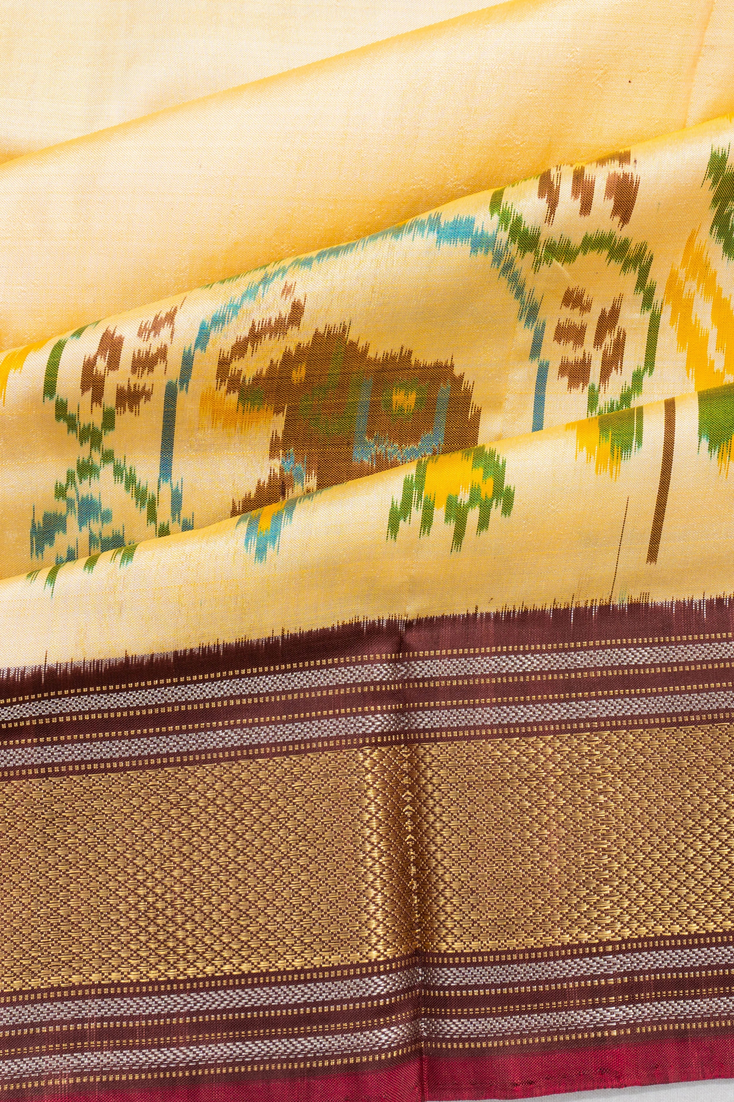 Pochampally Silk Ikat White Saree