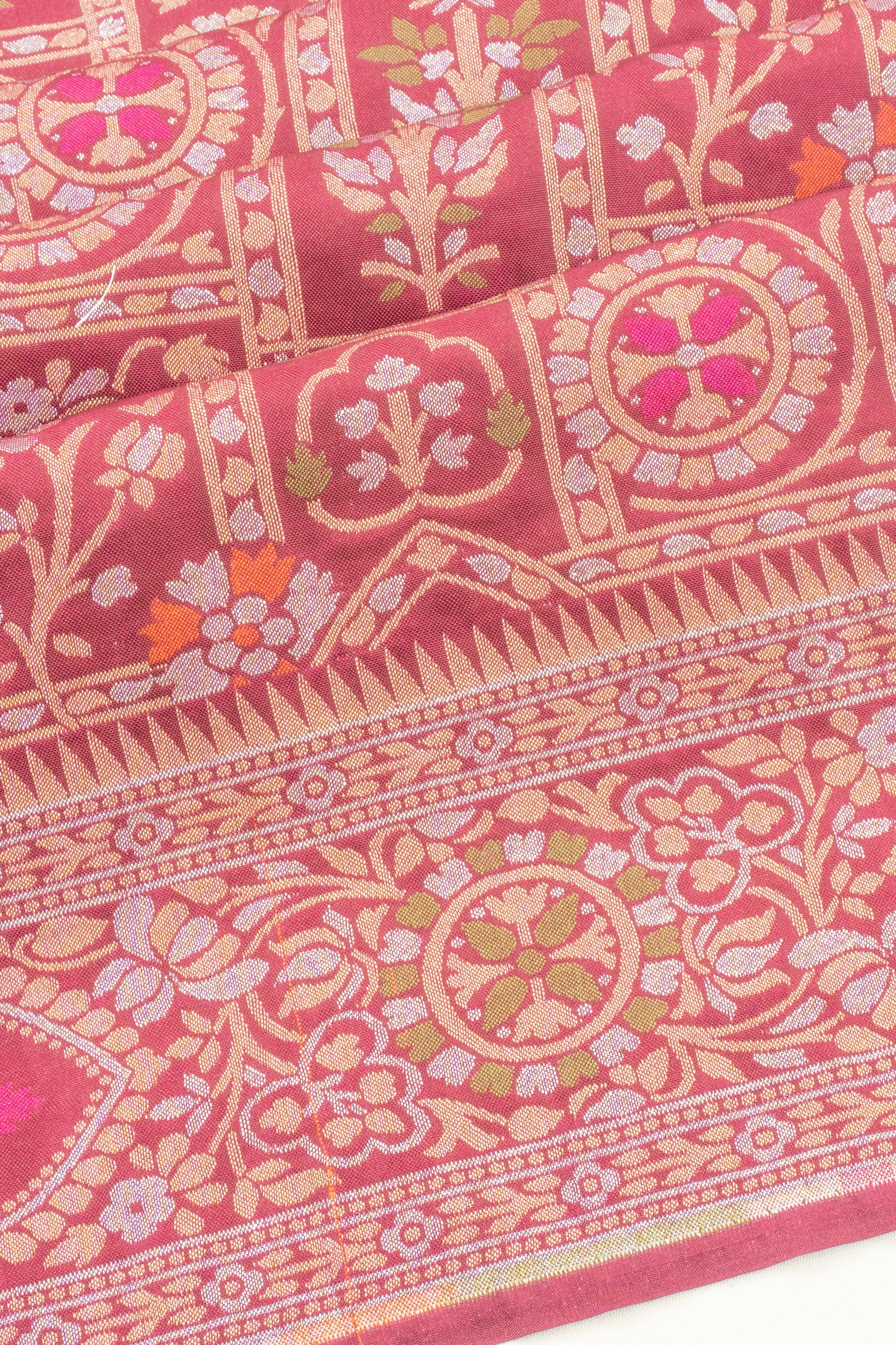 Vaanya Banaras Silk Brocade Maroon Saree