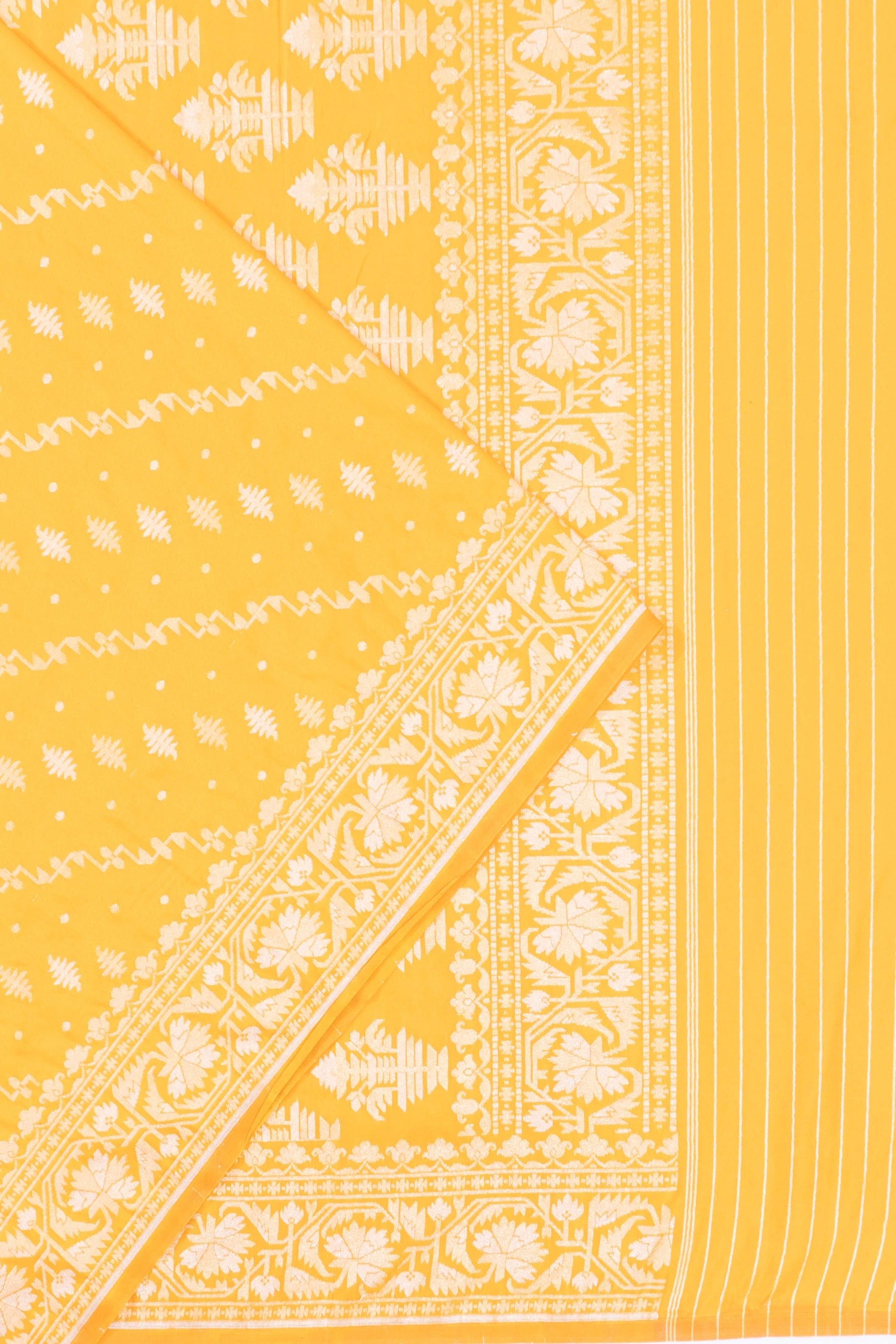 Vaanya Banaras Silk Brocade Yellow Saree