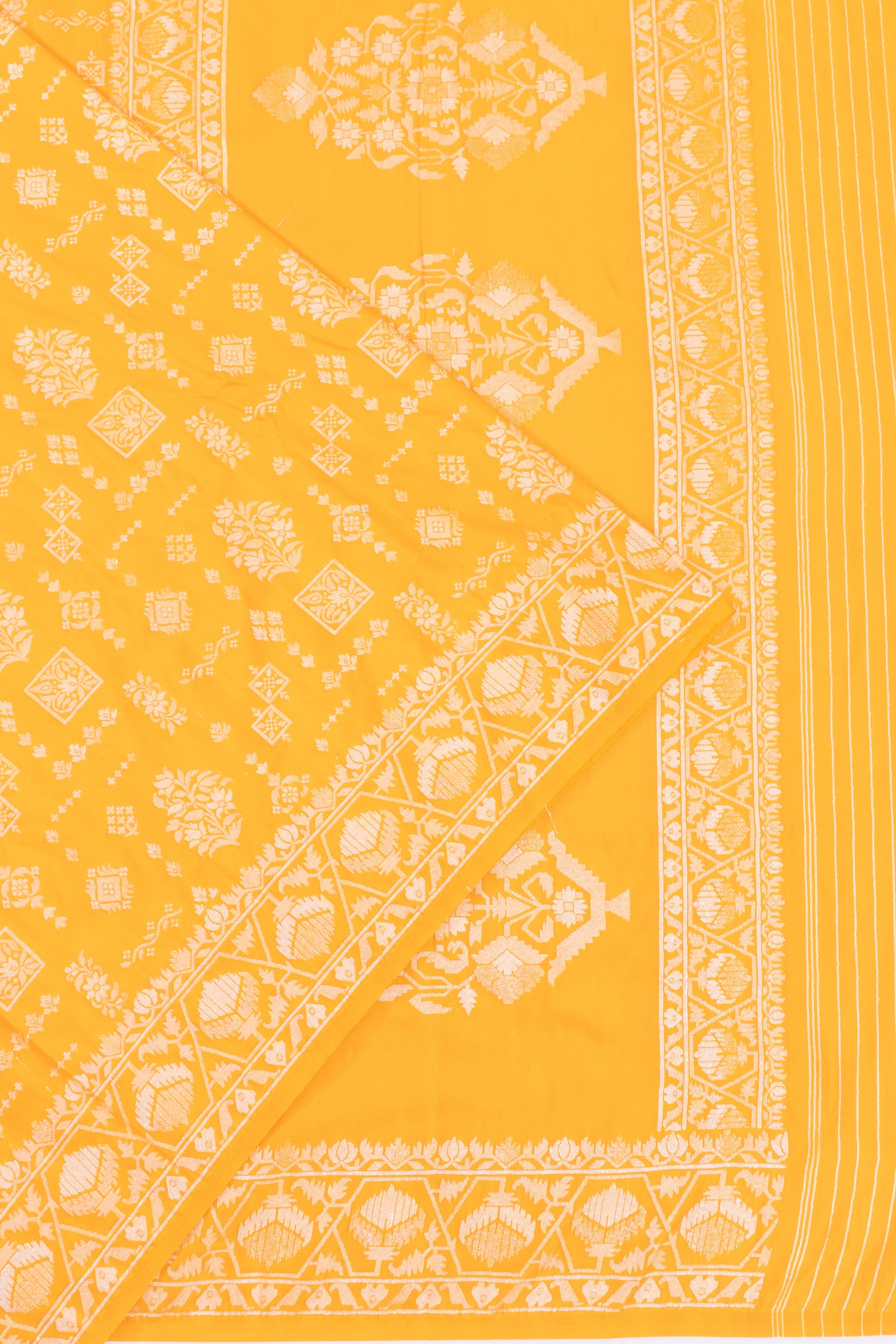 Vaanya Banaras Silk Brocade Yellow Saree