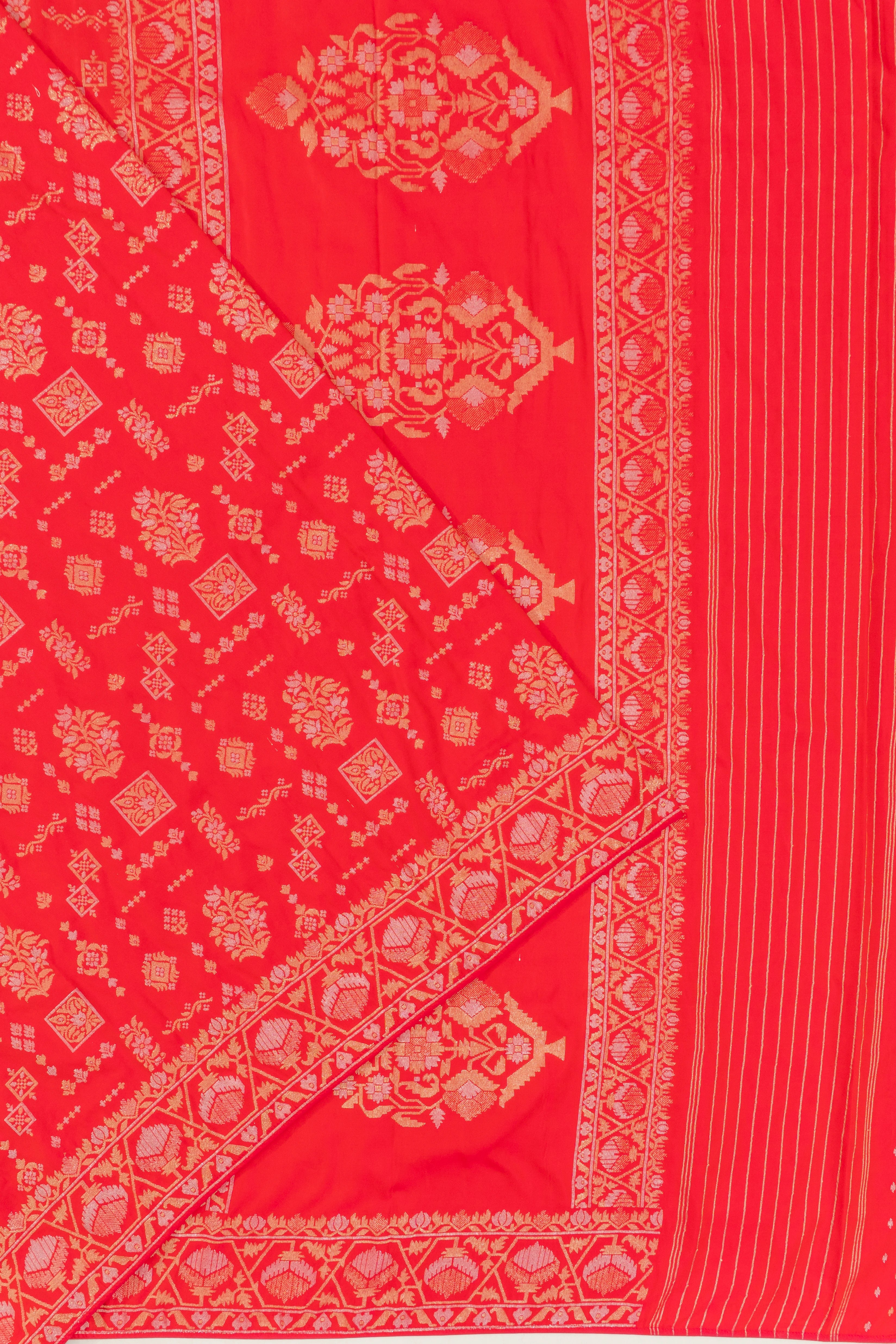 Vaanya Banaras Silk Brocade Red Saree