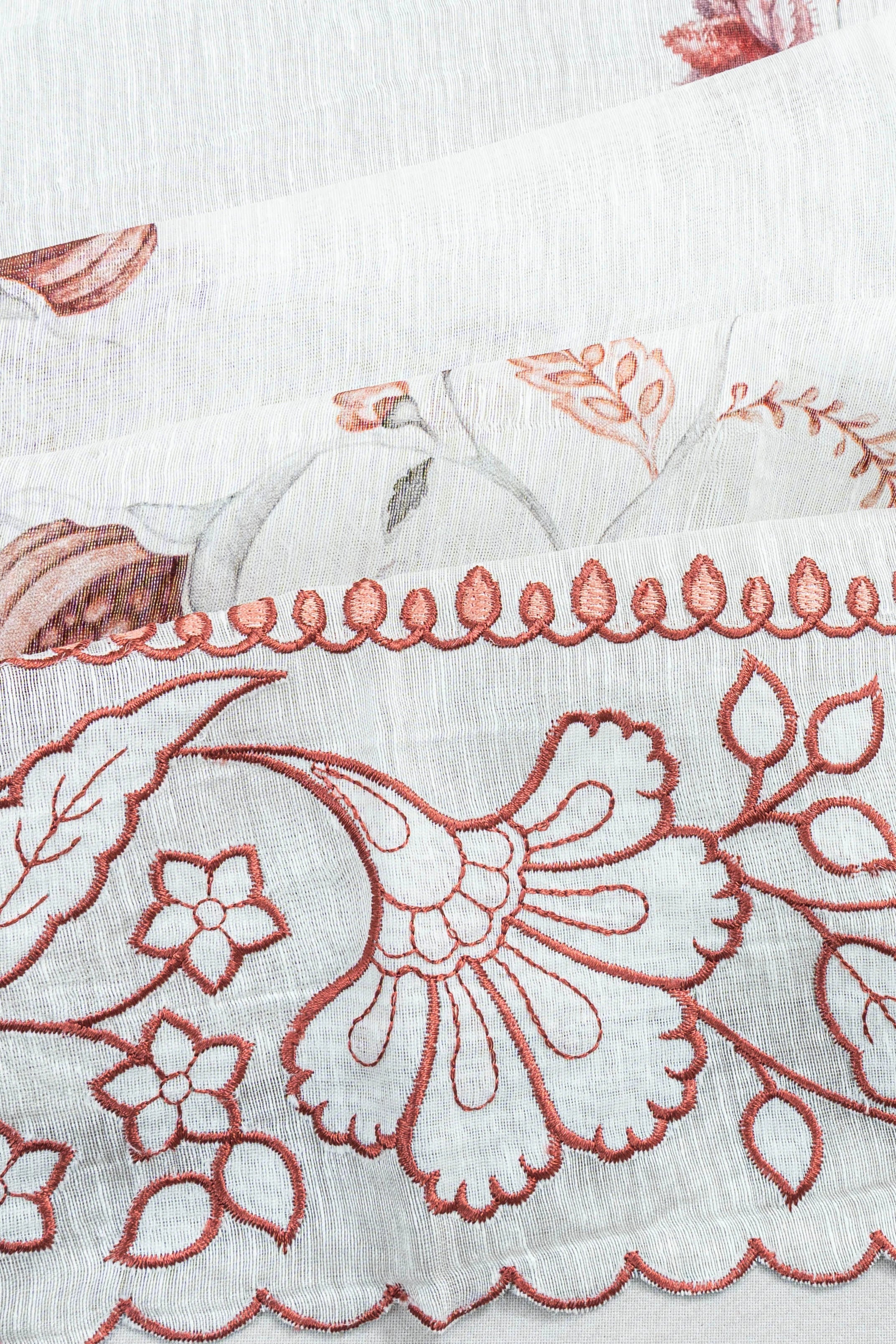 Linen Printed White Saree Wtih Embroidery Scallop Border