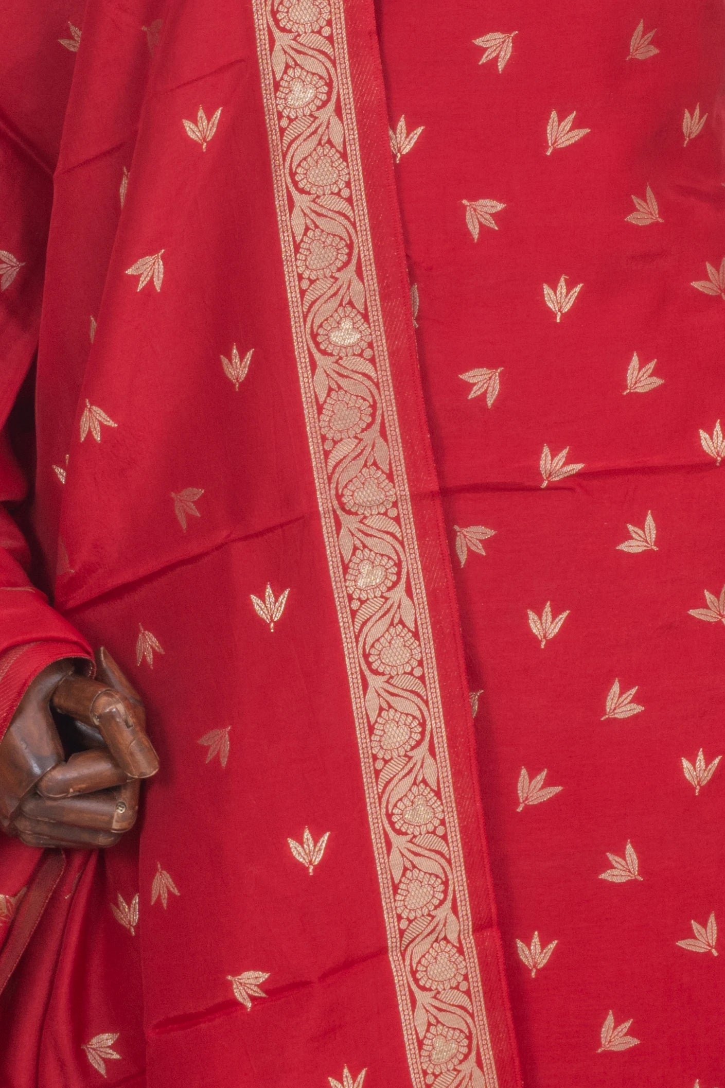 Vaanya Banaras Silk Butta Red Salwar Suit Set