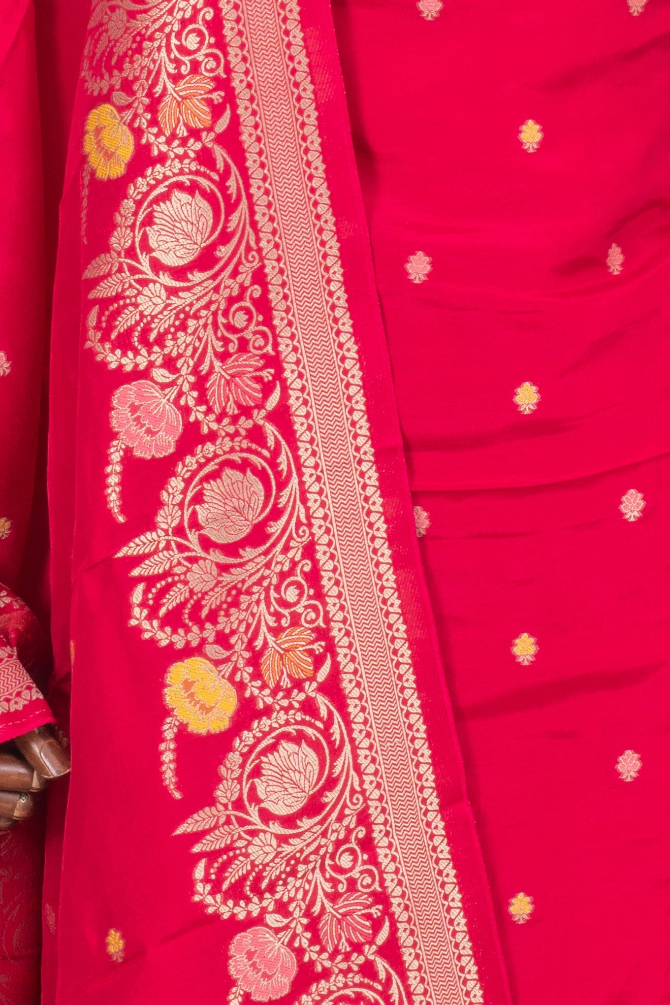 Vaanya Banaras Silk Butta Red Salwar Suit Set