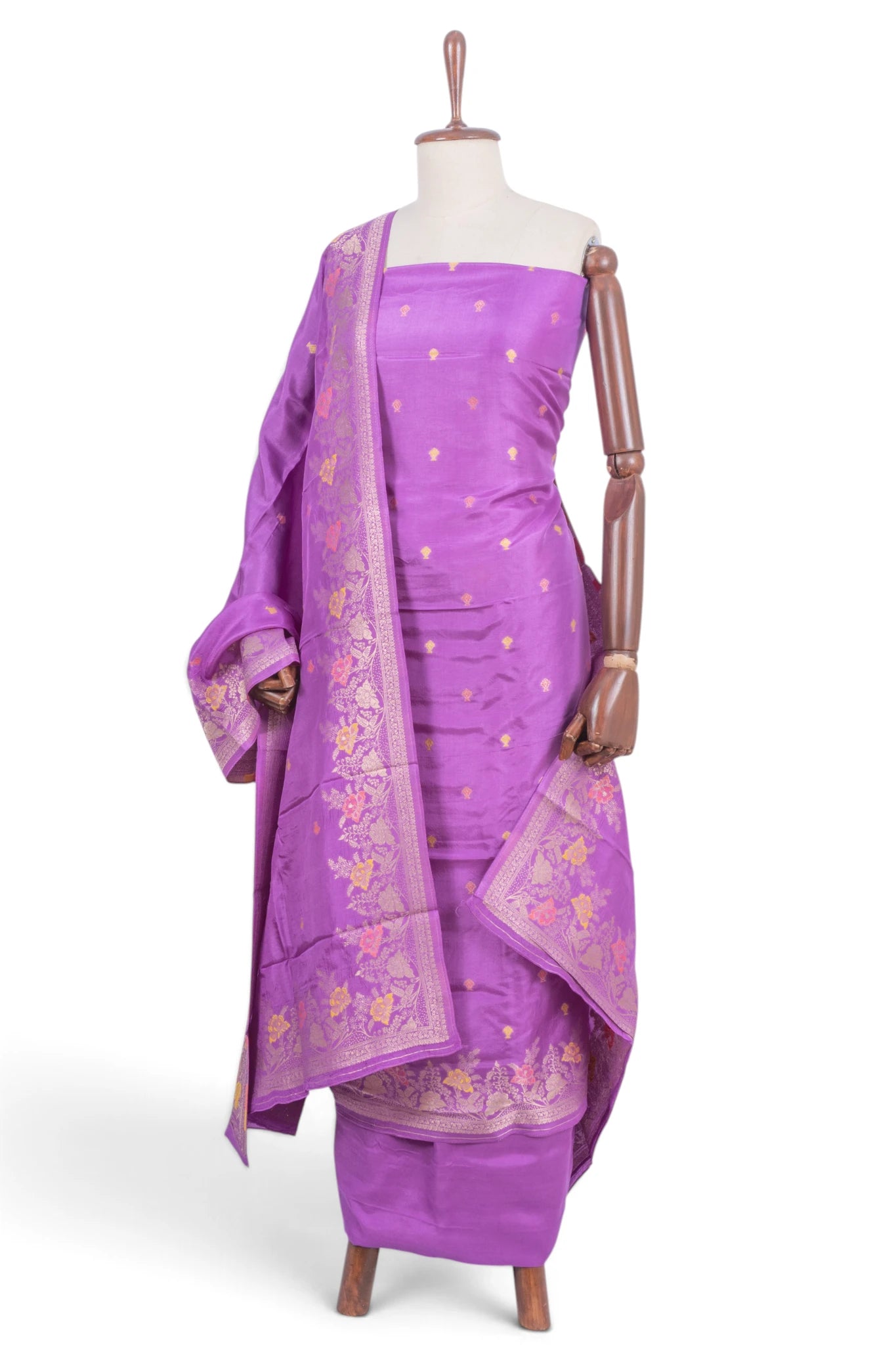 Vaanya Banaras Silk Butta Lavender Salwar Suit Set