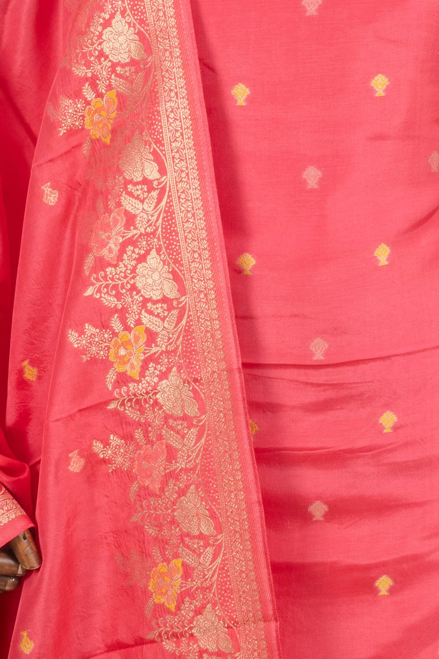 Vaanya Banaras Silk Butta Pink Salwar Suit Set