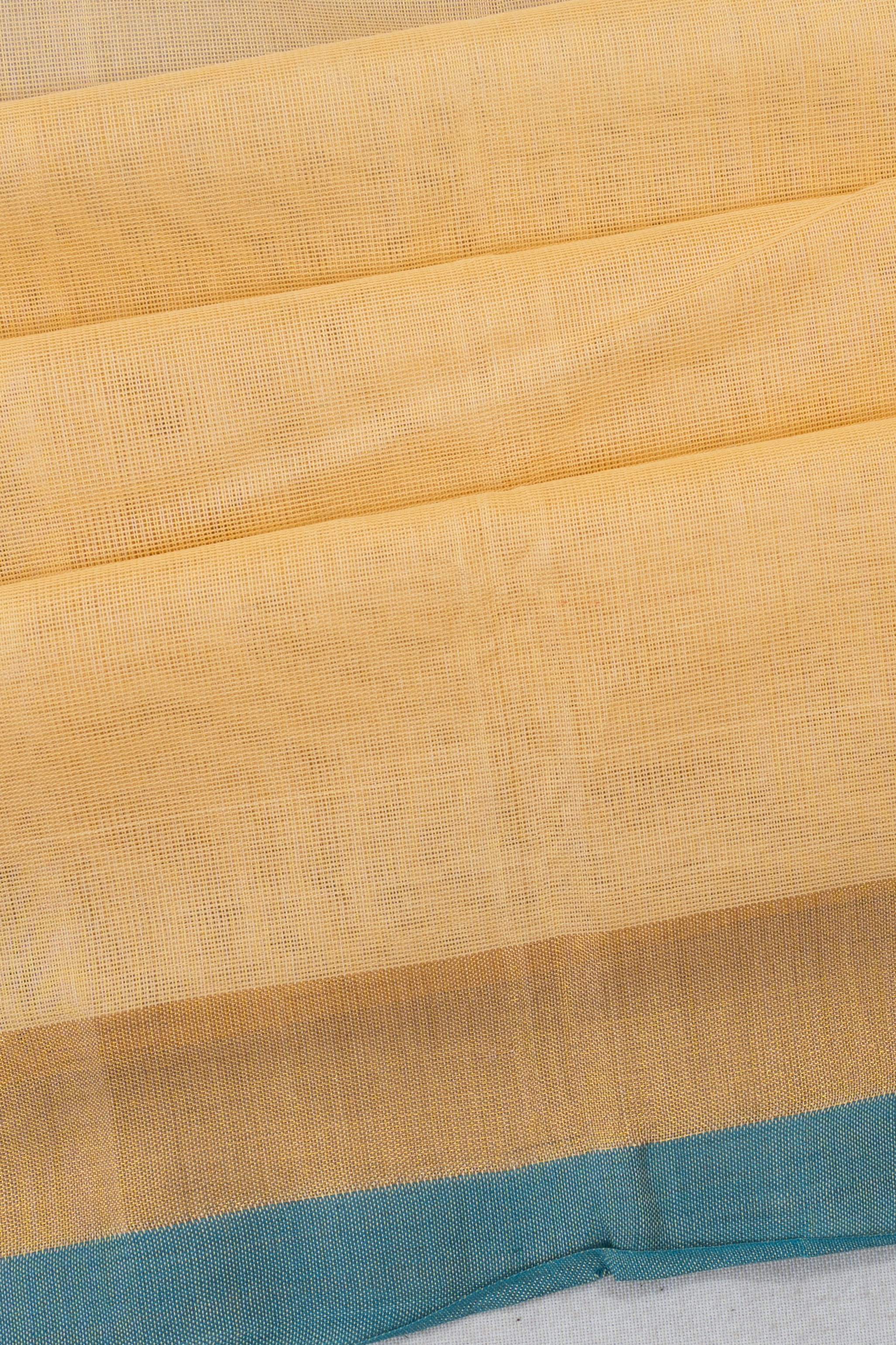 Uppada Cotton Butta Cream Saree