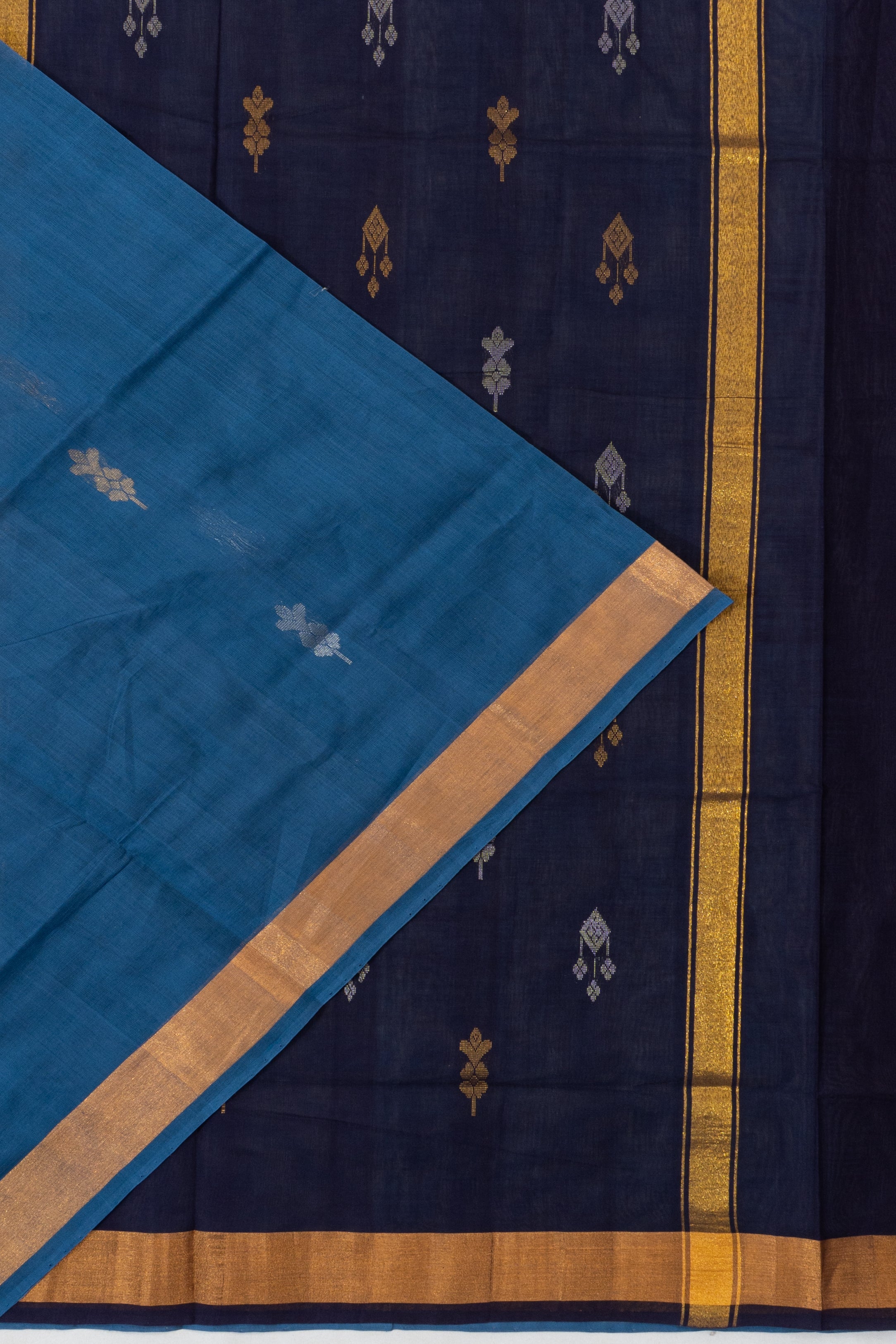 Uppada Cotton Butta Blue Saree