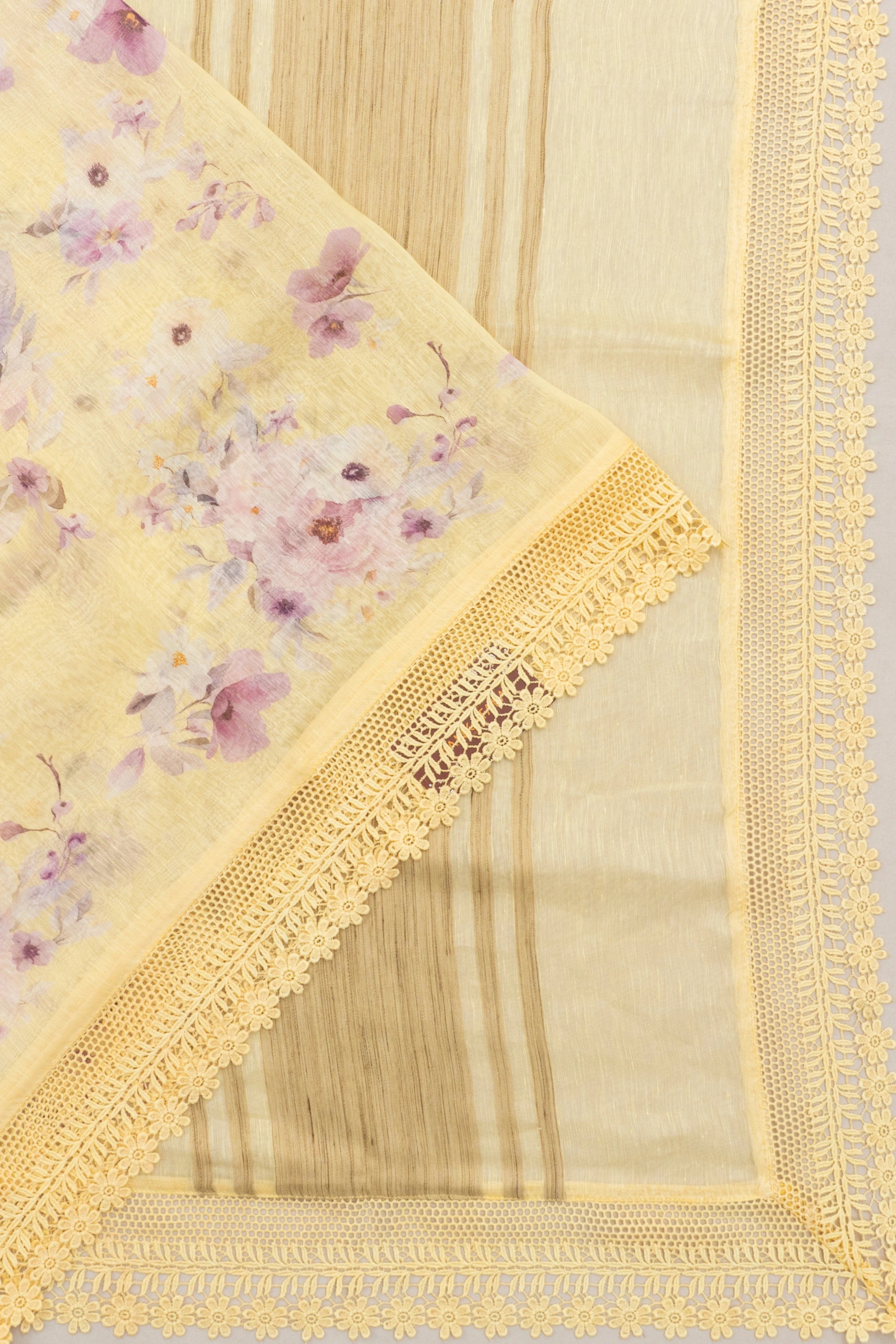 Linen Printed Yellow Saree With Lacework Border