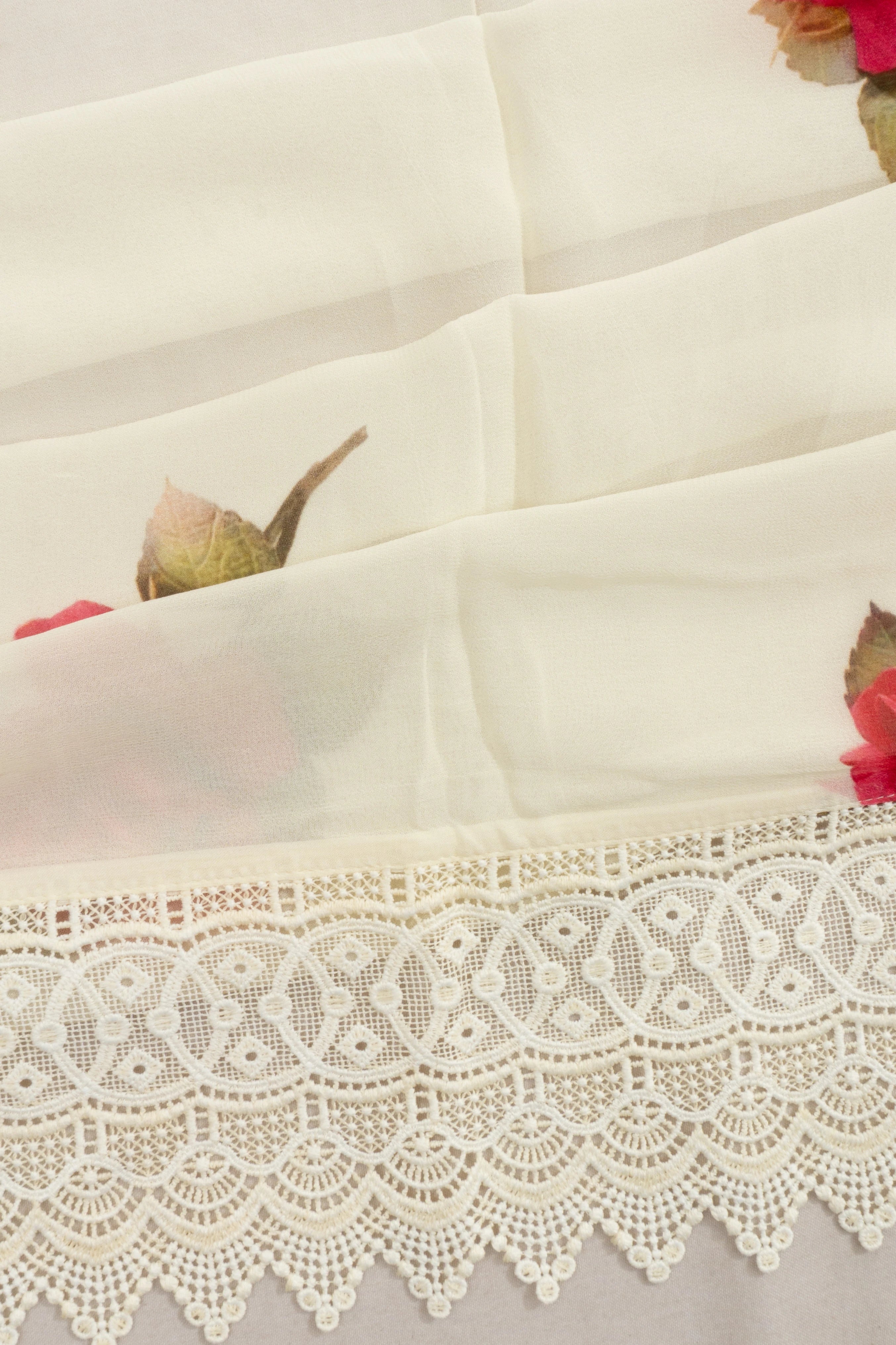 Crepe Printed White Saree With Lacework Border