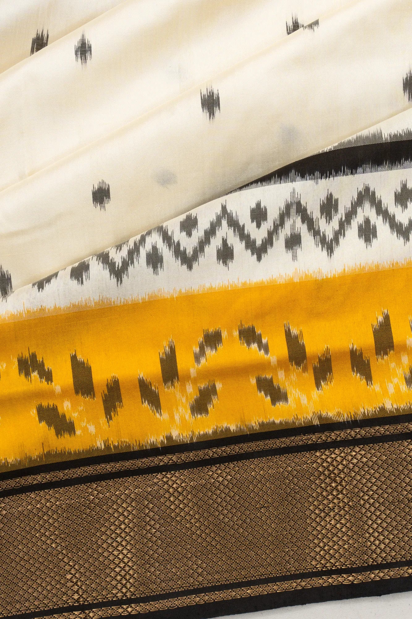 Pochampally Silk Ikat White Saree
