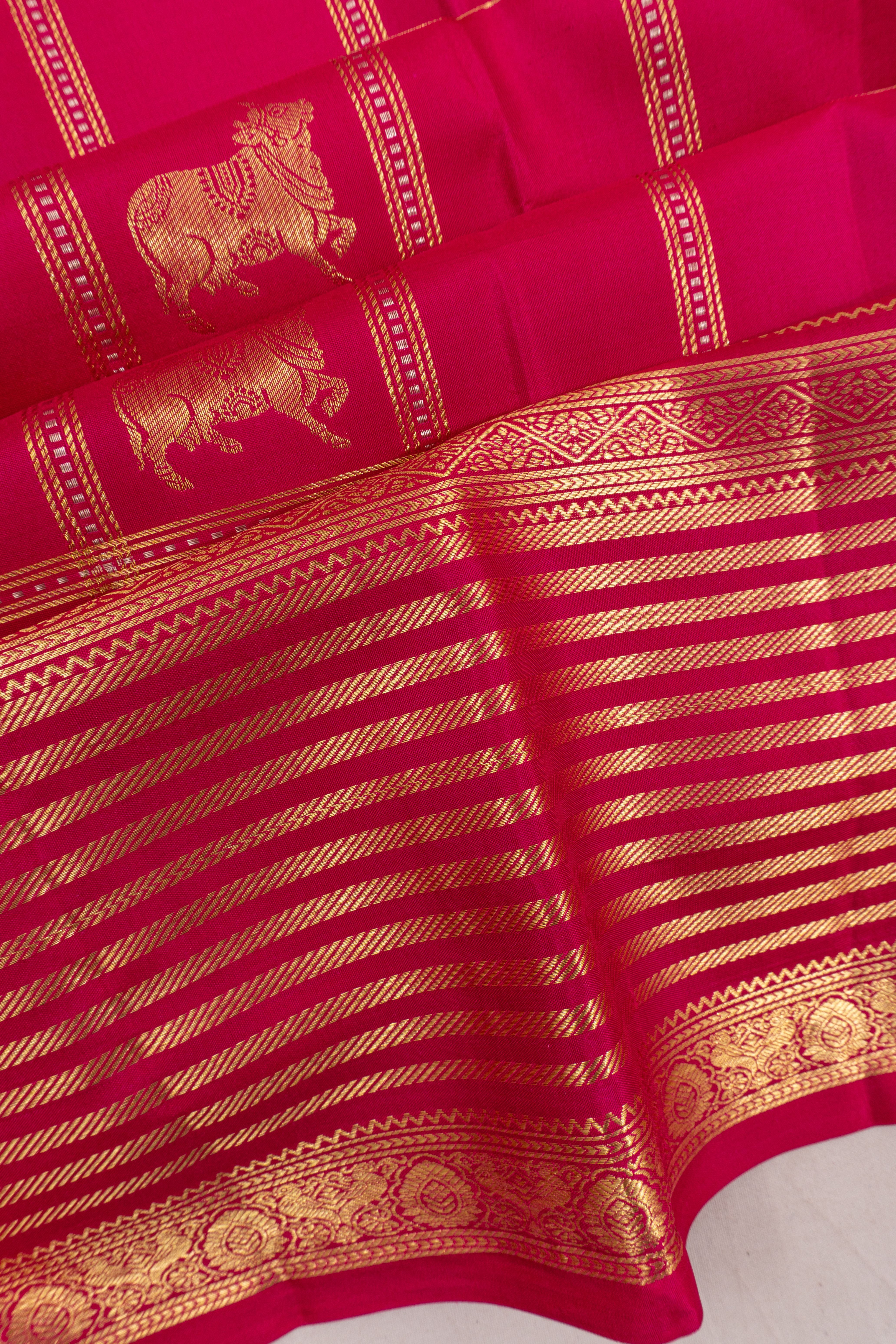 Taranga Kanchi Silk Checks And Pichwai Butta Red Saree
