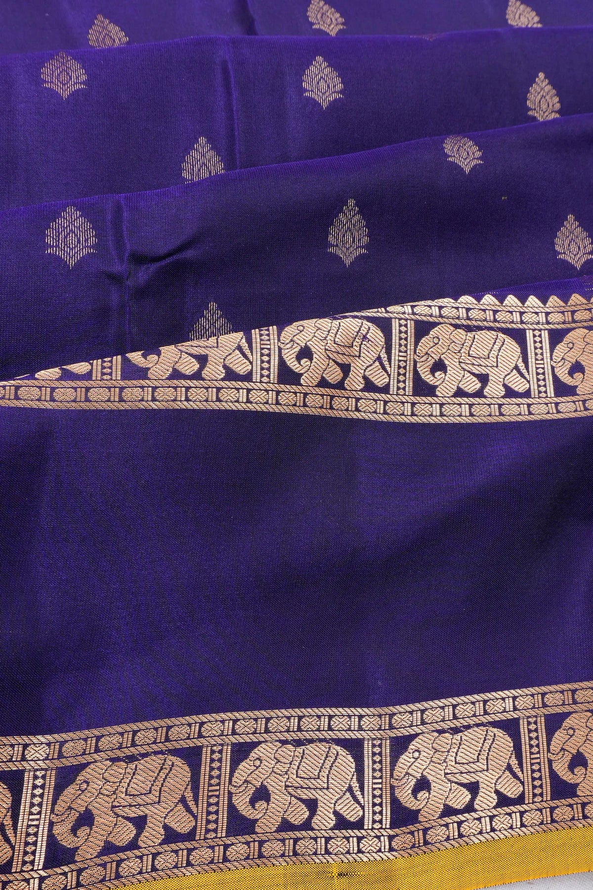 Coimbatore Soft Silk Butta Navy Blue Saree With Rettai Pettu Border