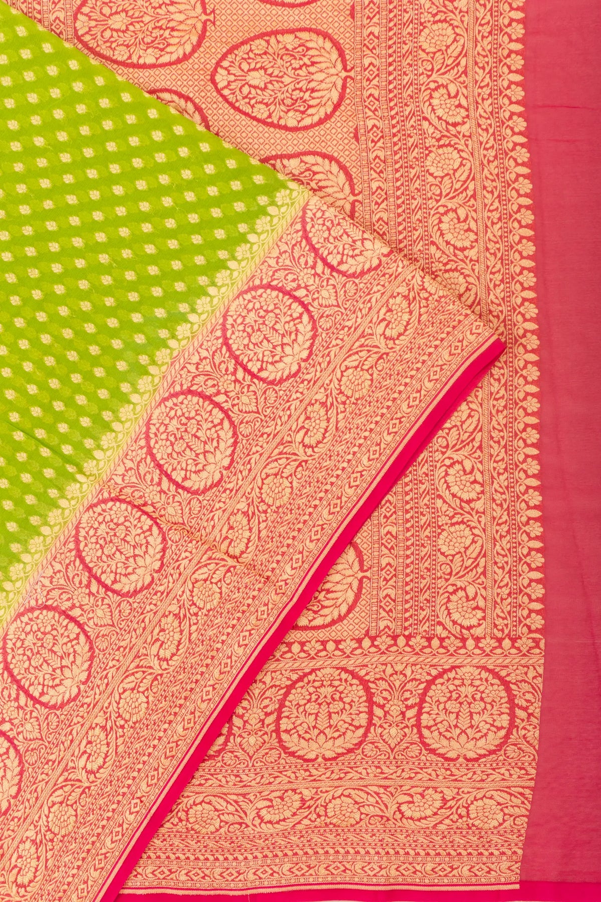 Vaanya Banaras Georgette Brocade Green Saree