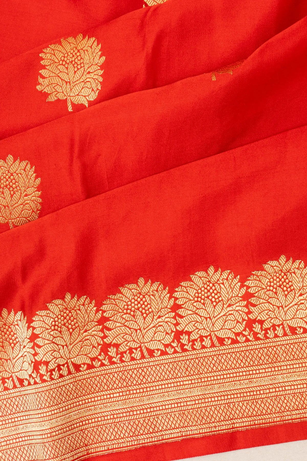Banarasi Silk Butta Red Saree