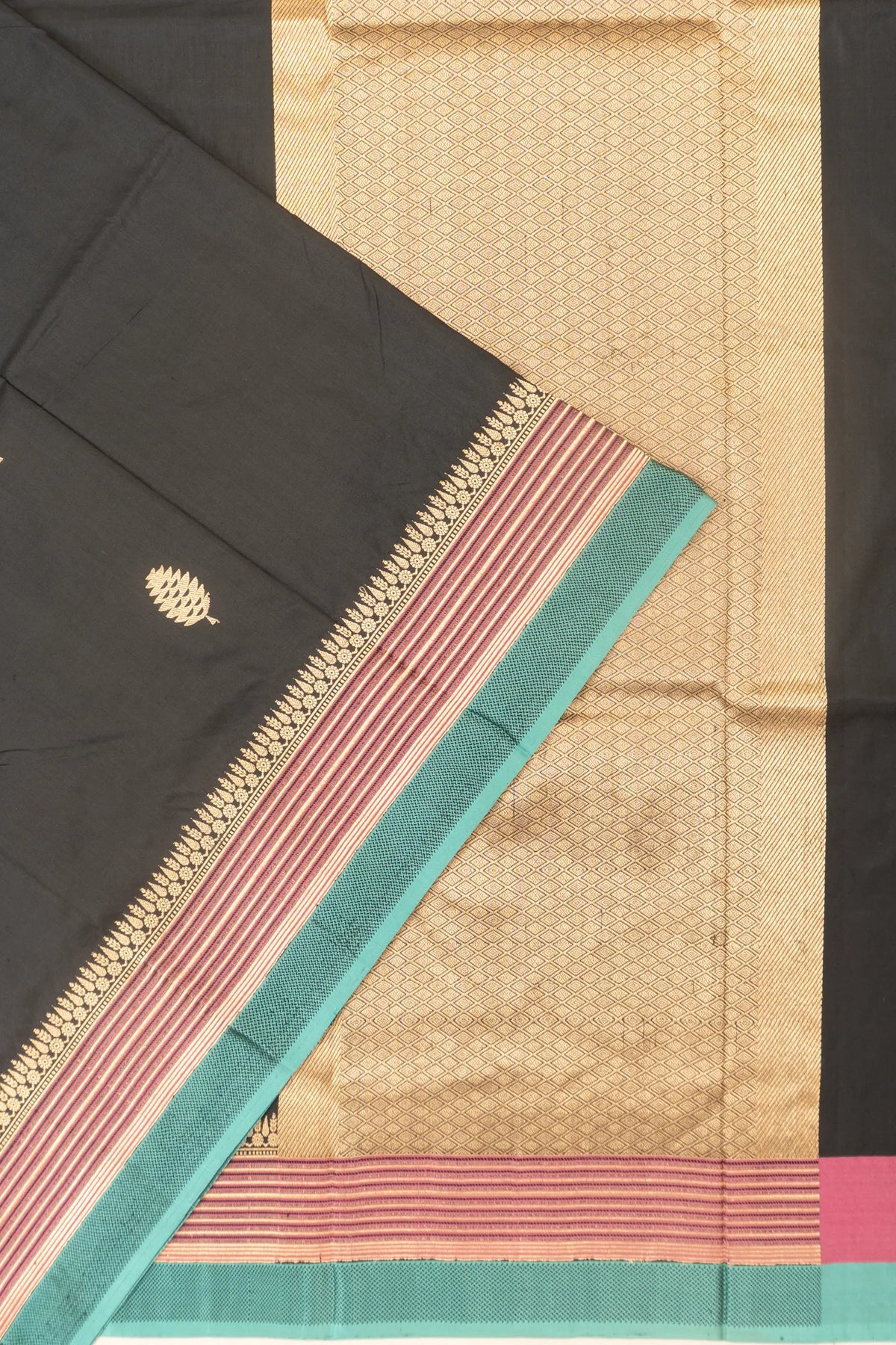 Vaanya Banaras Silk Butta Black Saree