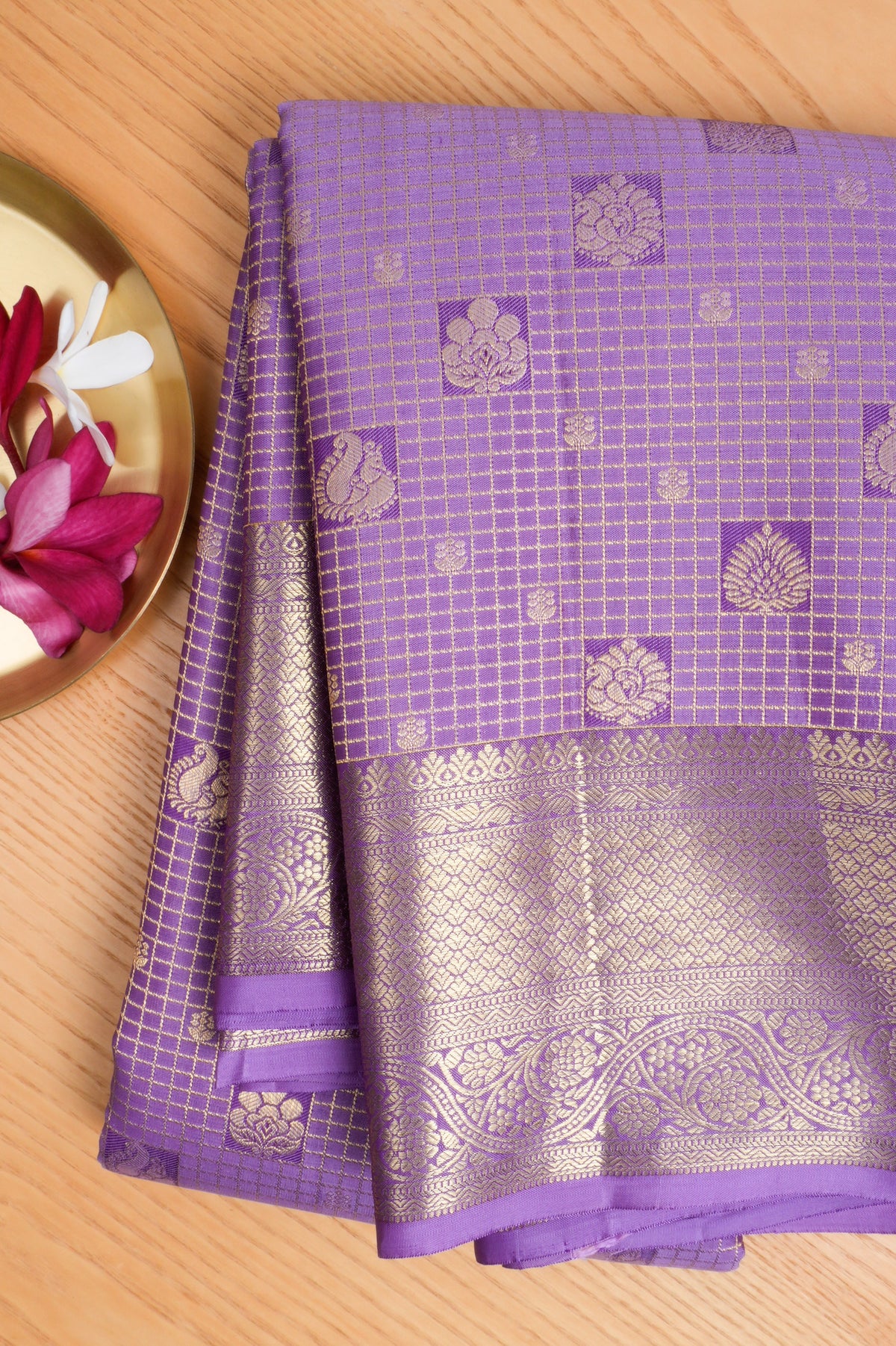Taranga Kanchi Silk Checks And Butta Lavender Saree
