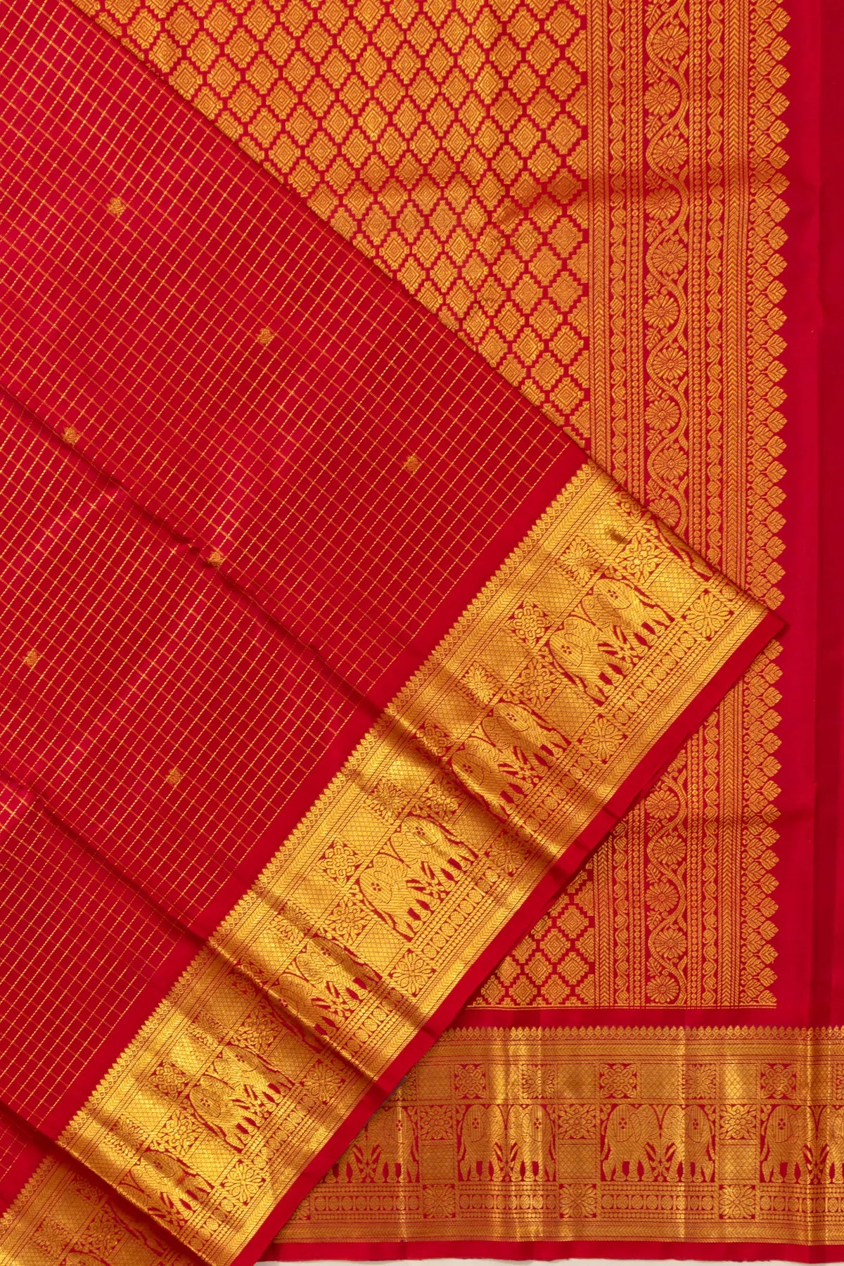 Taranga Kanchi Silk Checks And Butta Red Saree