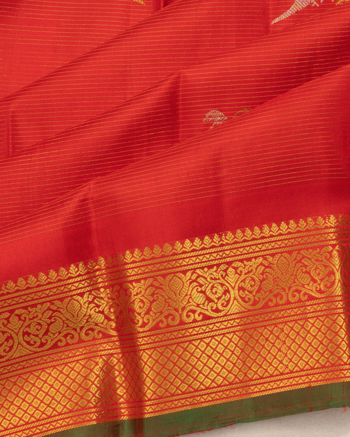 Classic Kanchipuram Silk Lines And Butta Red Saree