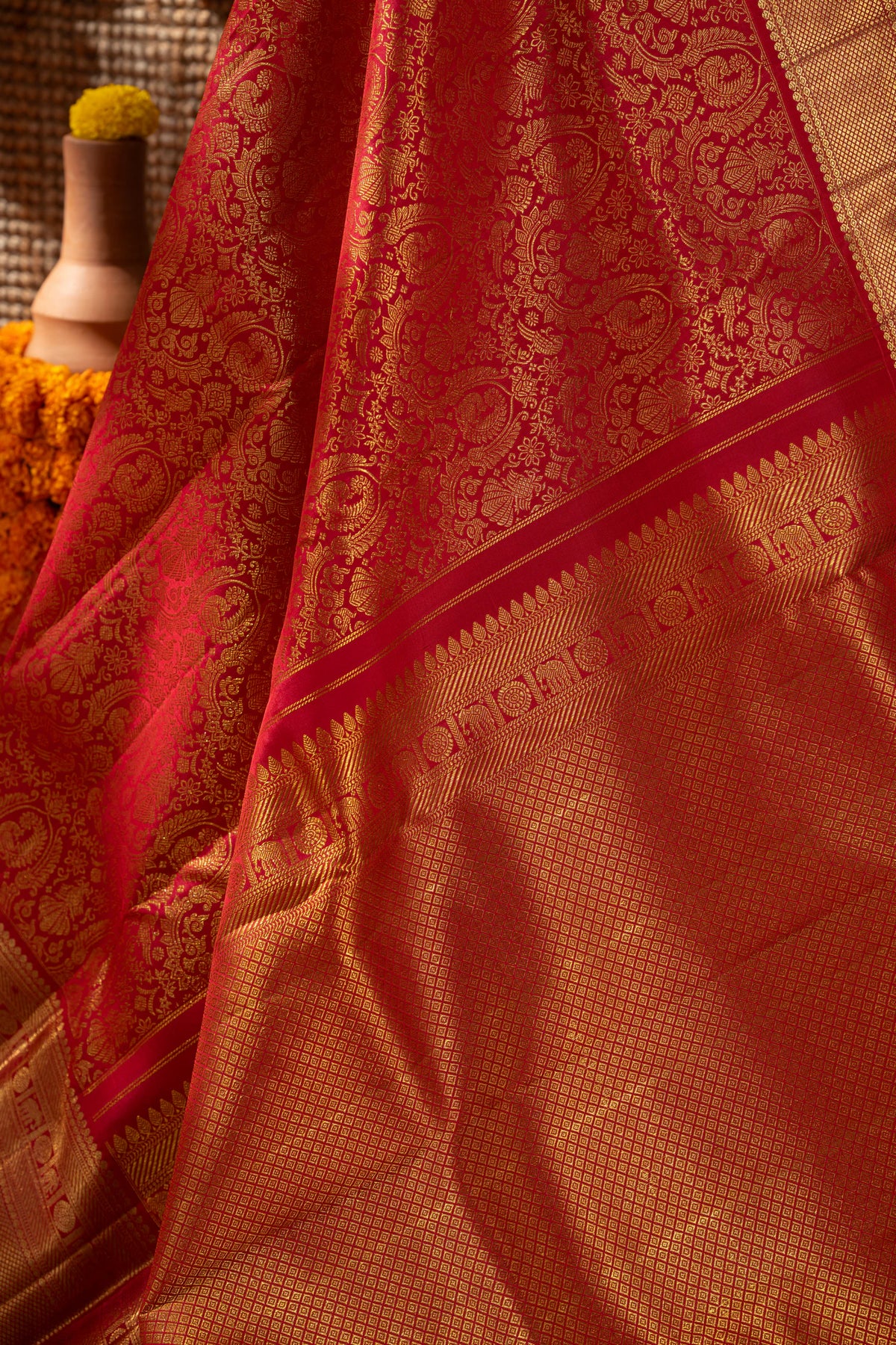 Kanchipuram Silk Jaal And Butta Red Saree