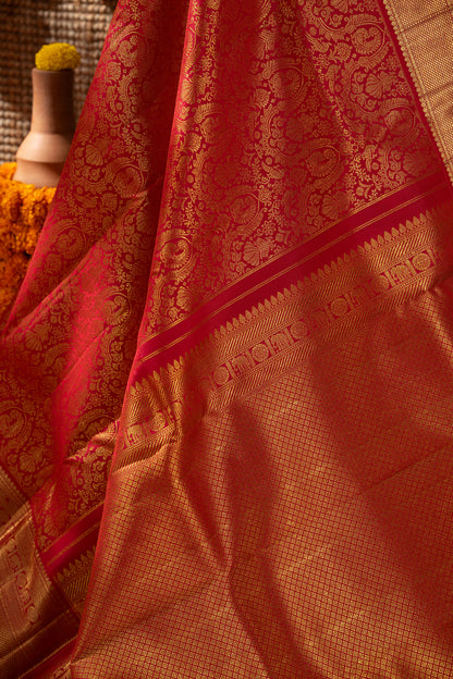 Kanchipuram Silk Jaal And Butta Red Saree