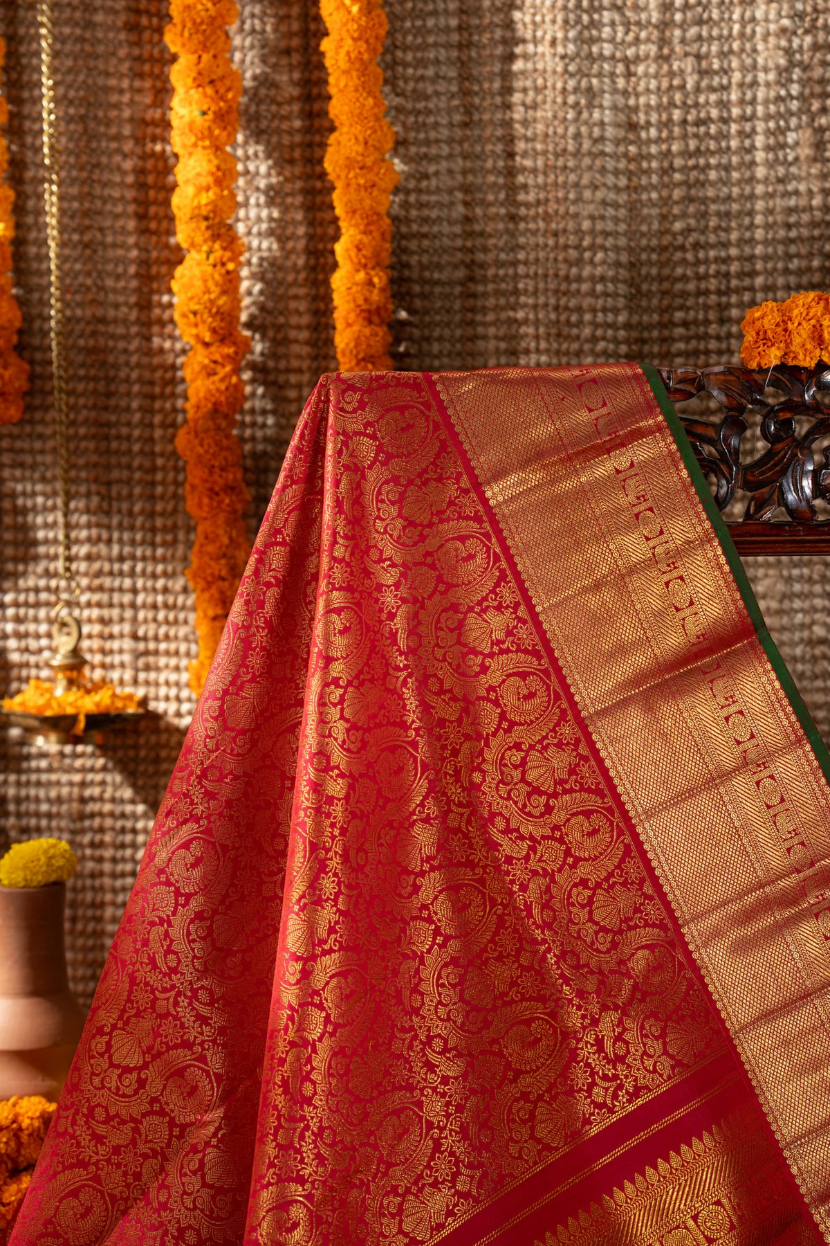 Kanchipuram Silk Jaal And Butta Red Saree
