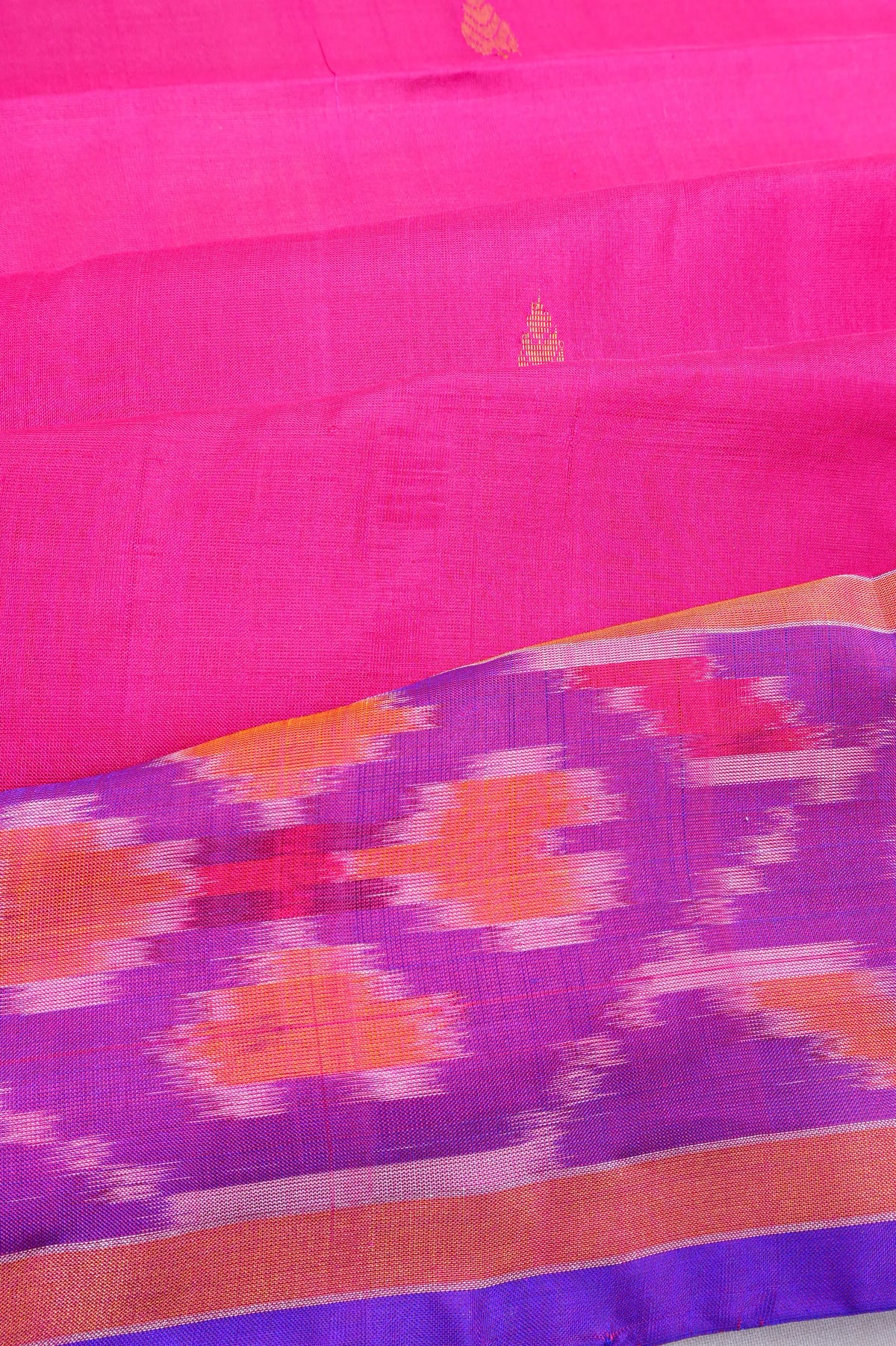 Uppada Silk Butta Pink Saree With Ikat Inspired Border