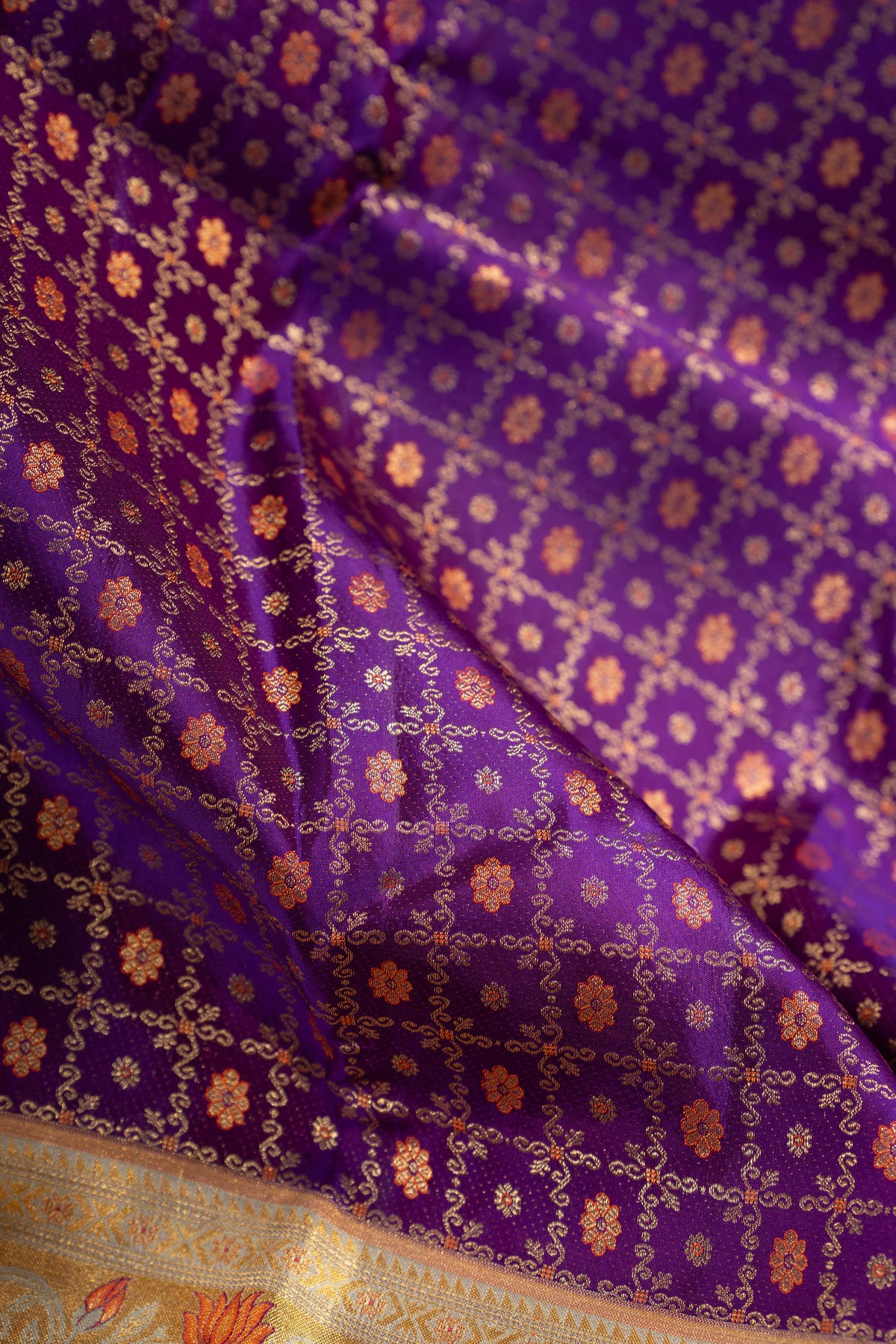 Kanchipuram Silk Checks And Butta Purple Saree