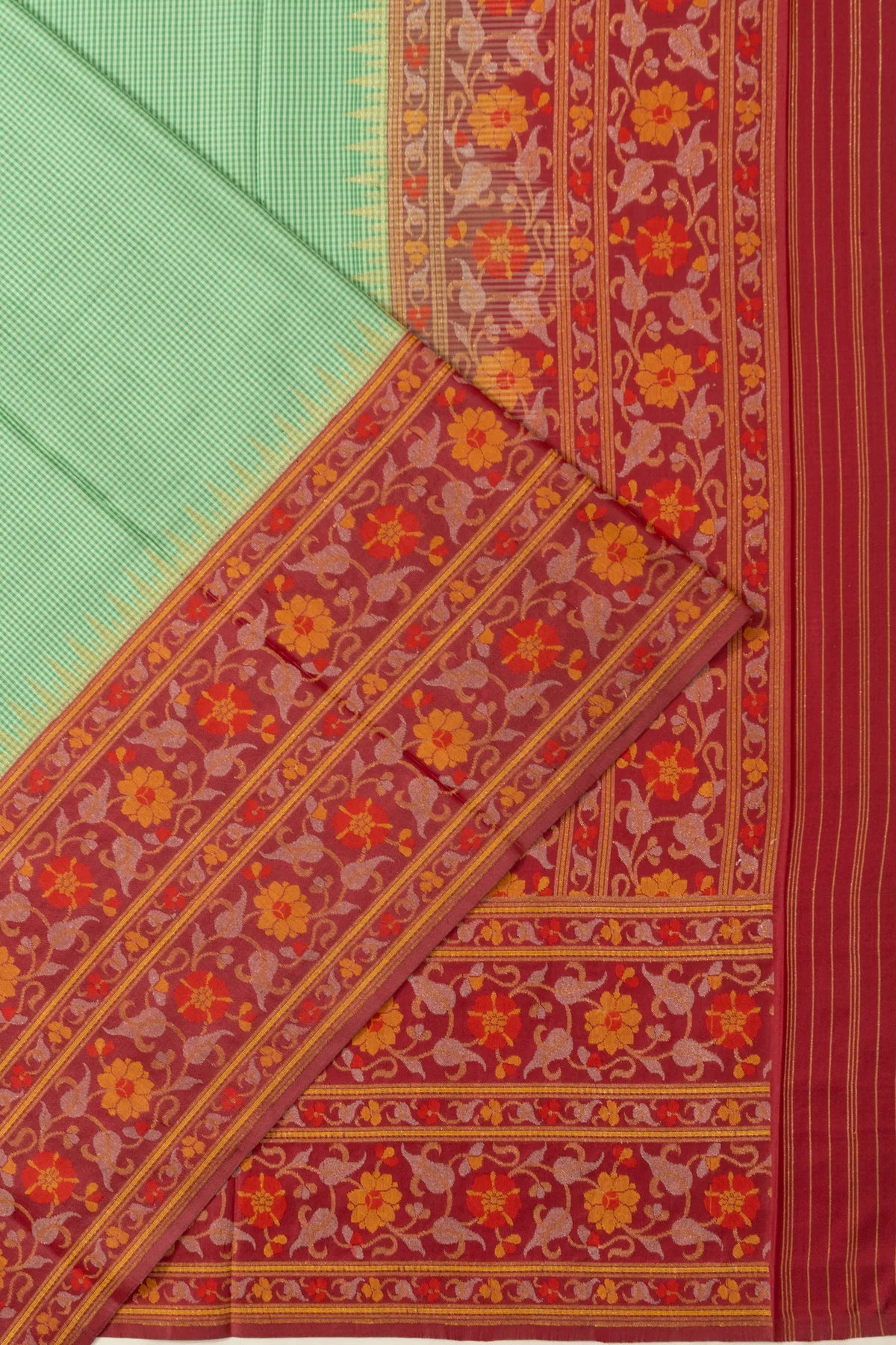 Banarasi Silk Checks Green Saree