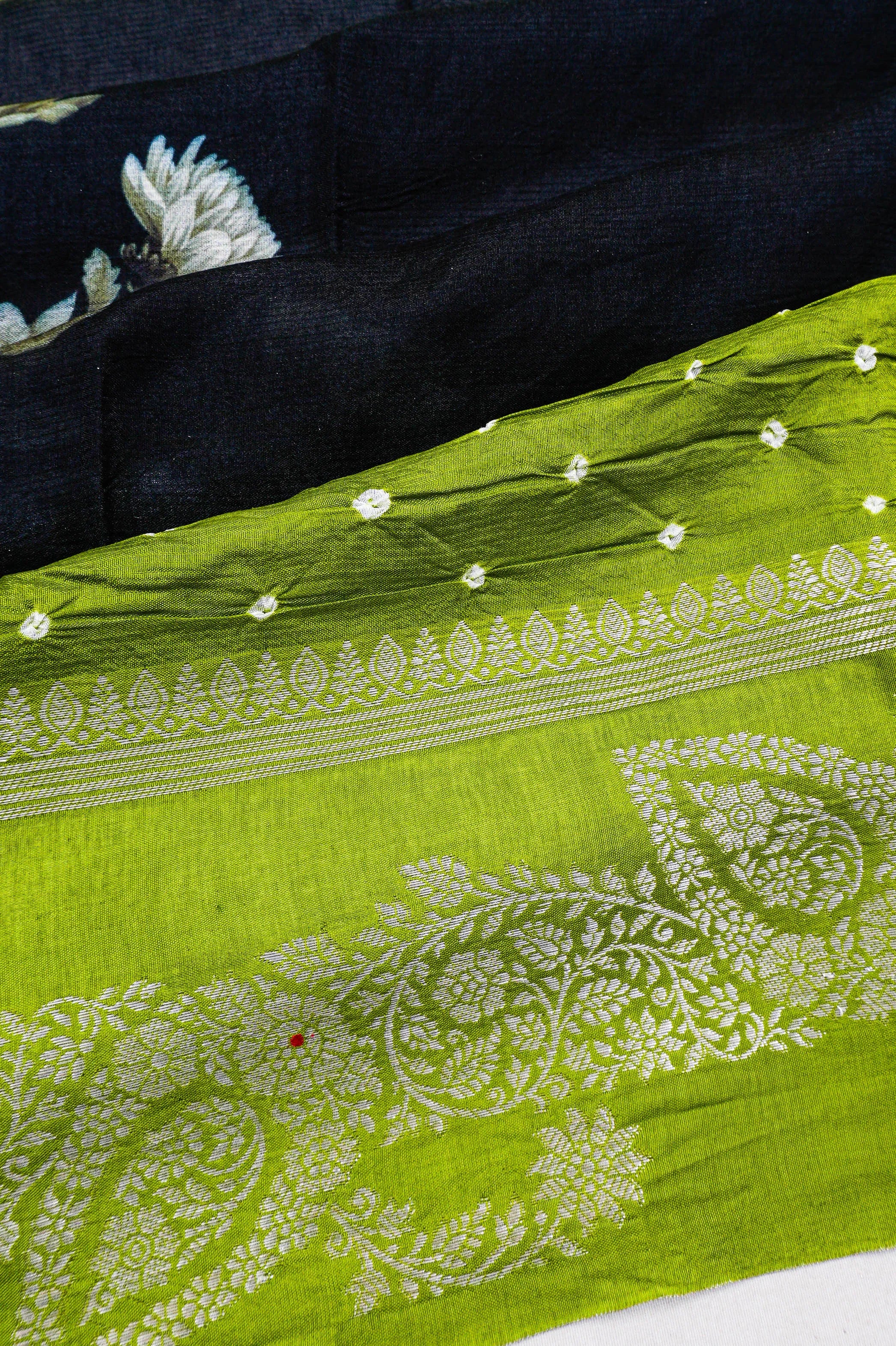 Gaji Silk Bandhani Floral Printed Black Saree