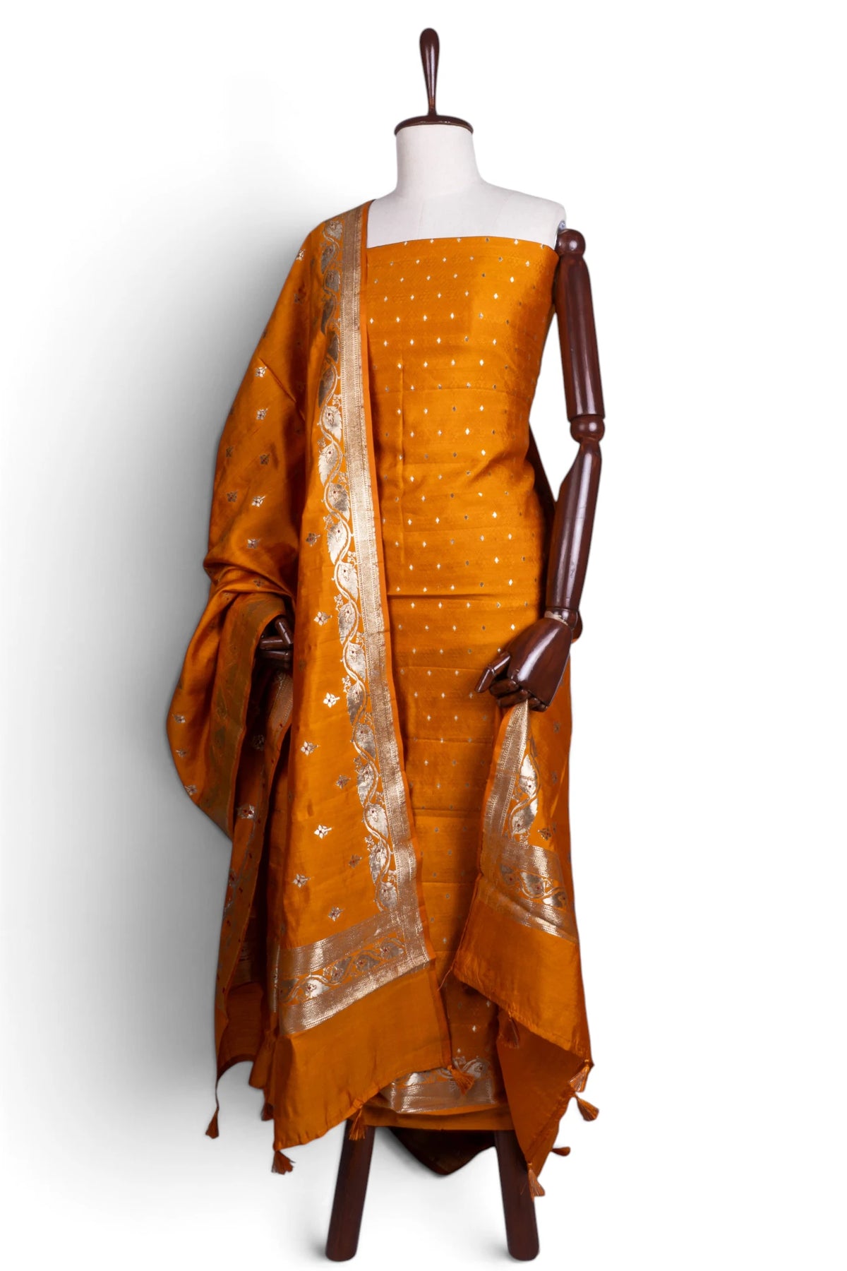 Vaanya Banaras Silk Butta Yellow Salwar Suit Set W/O Bottom