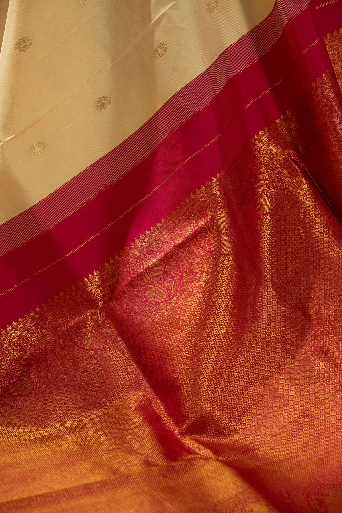 Kanchipuram Silk Butta Cream Saree With Embroidery