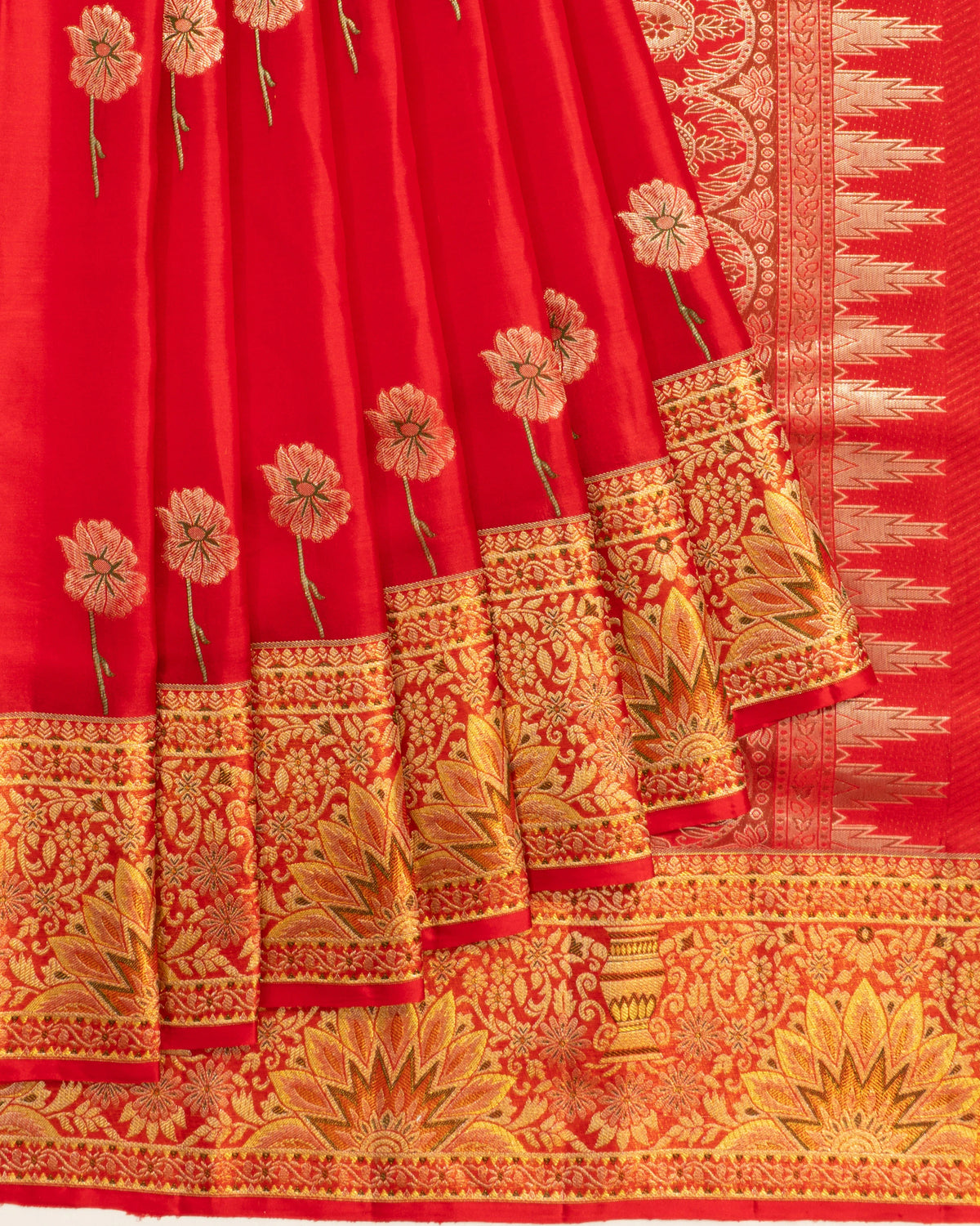 Taranga Kanchi Silk Butta Red Saree