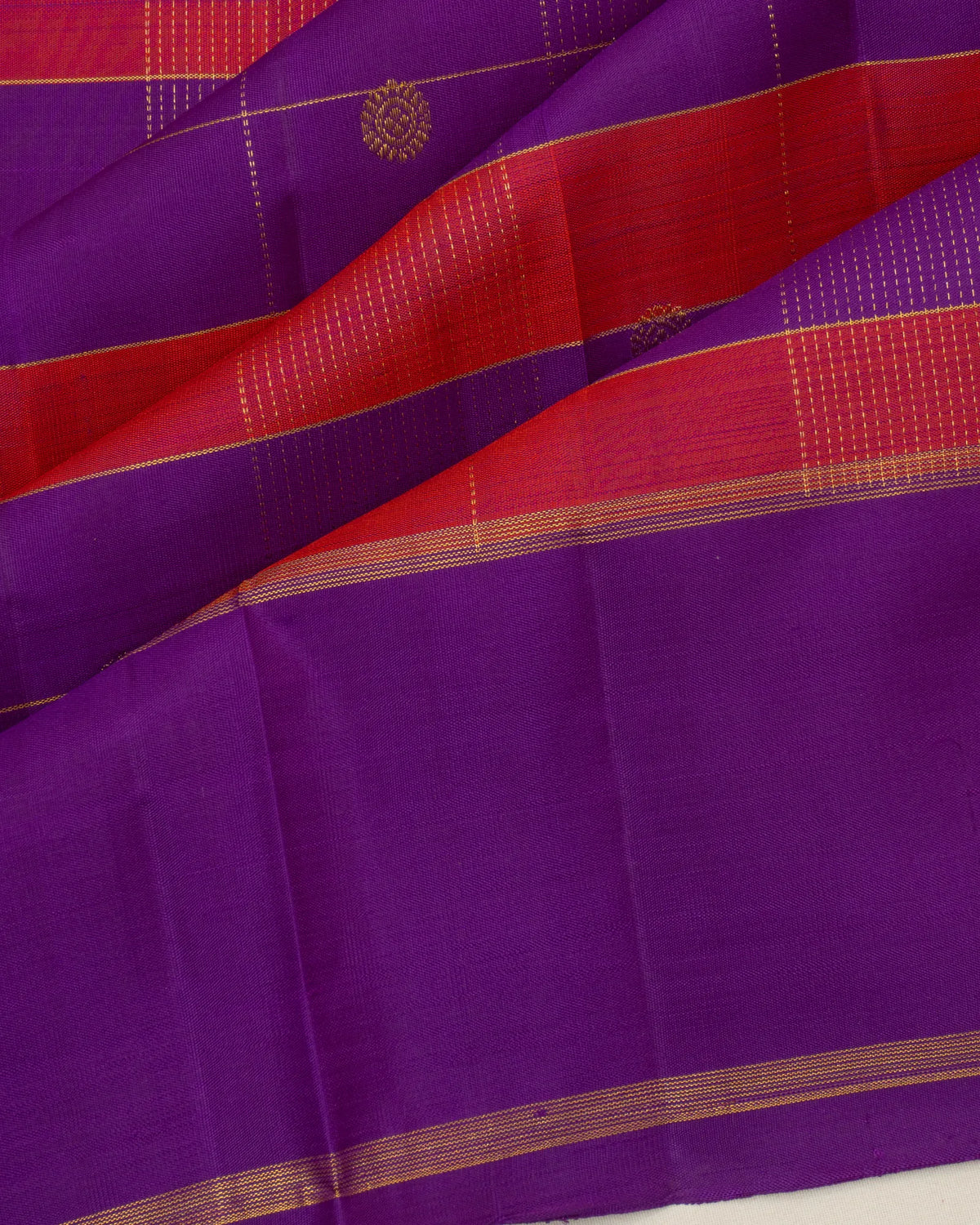 Taranga Kanchi Silk Checks And Butta Purple And Red Saree
