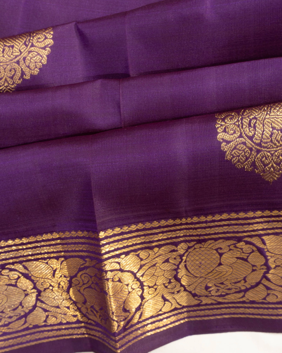 Taranga Kanchi Silk Butta Purple Saree