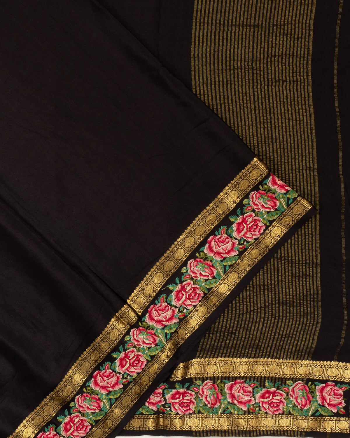 Crepe Georgette Plain Black Saree With Embroidery Border