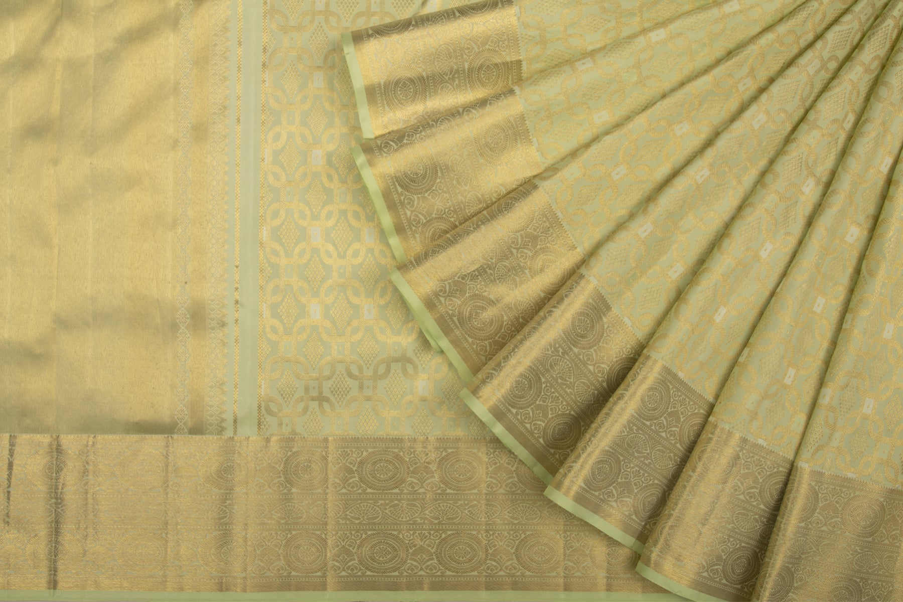 Kanchipuram Silk Jaal Pastel Green Saree