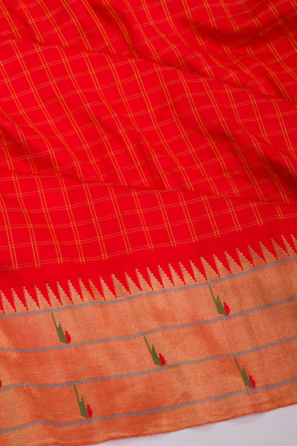Paithani Silk Checks Red Saree With Triple Muniya Border
